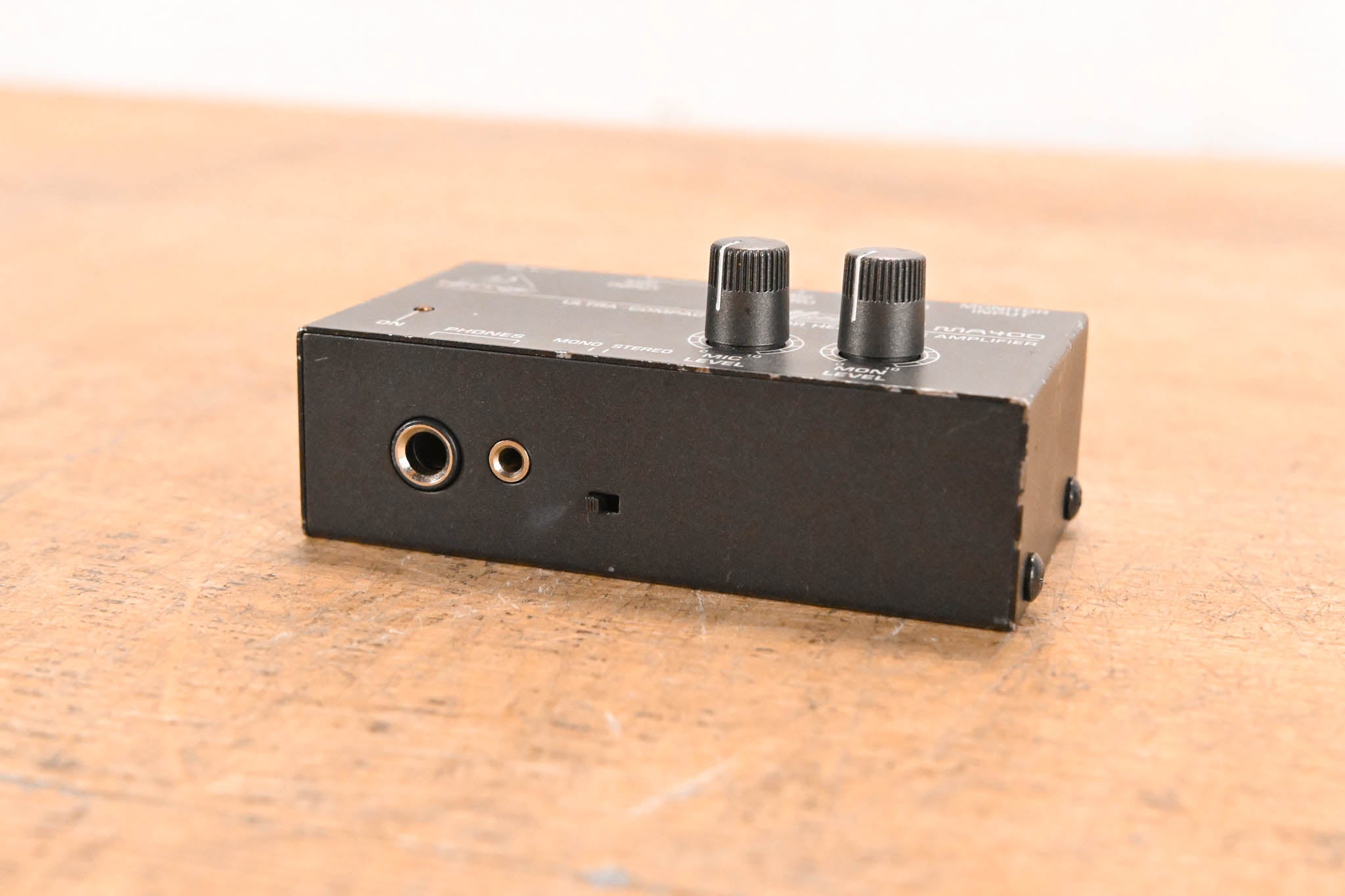 Behringer MicroMON MA400 Monitor Headphone Amplifier (NO POWER
