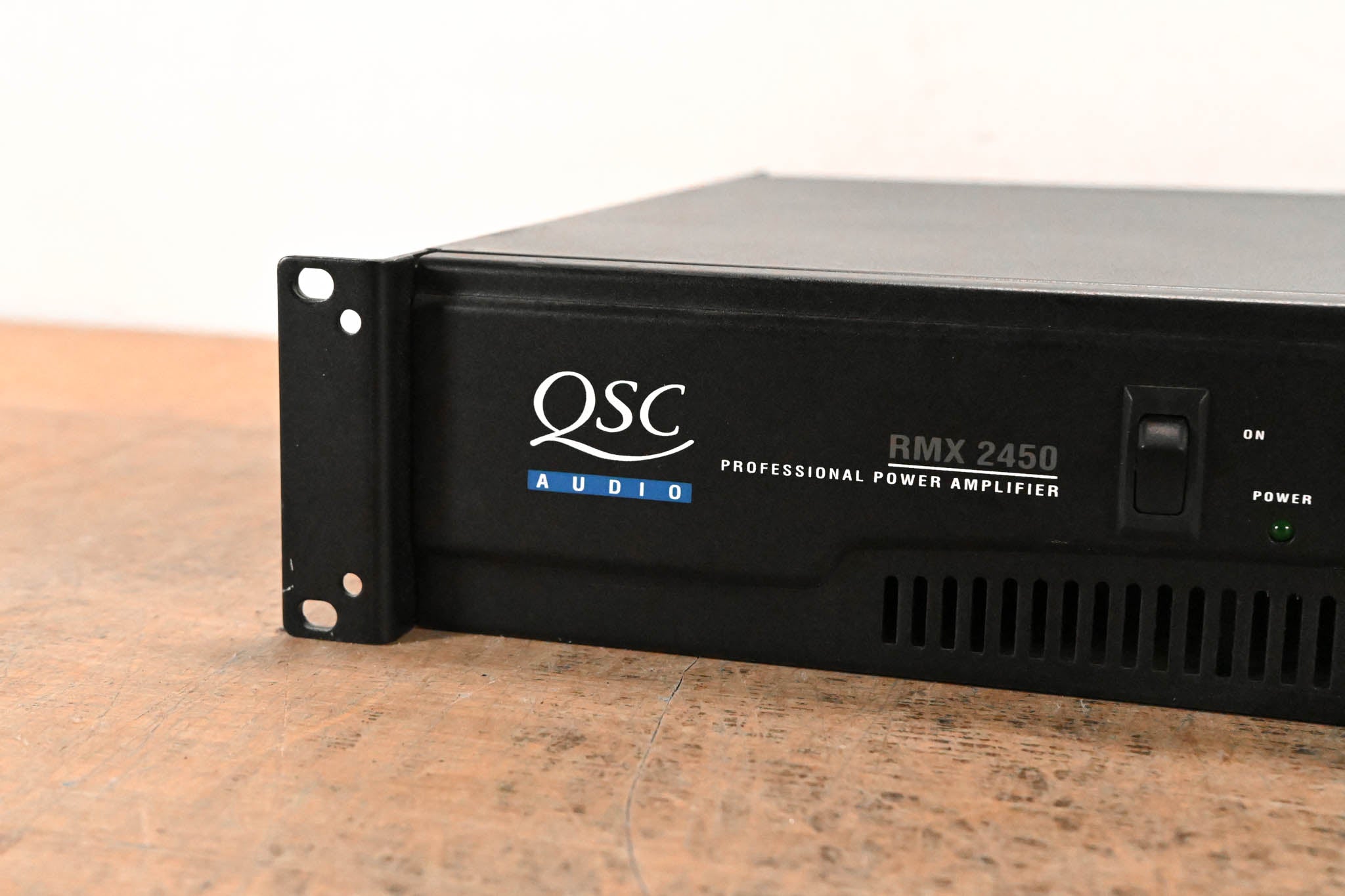 QSC RMX2450 2-Channel Power Amplifier
