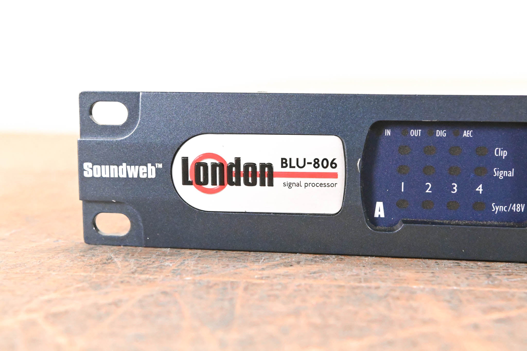 BSS London BLU-806DA Signal Processor with BLU link and Dante / AES67