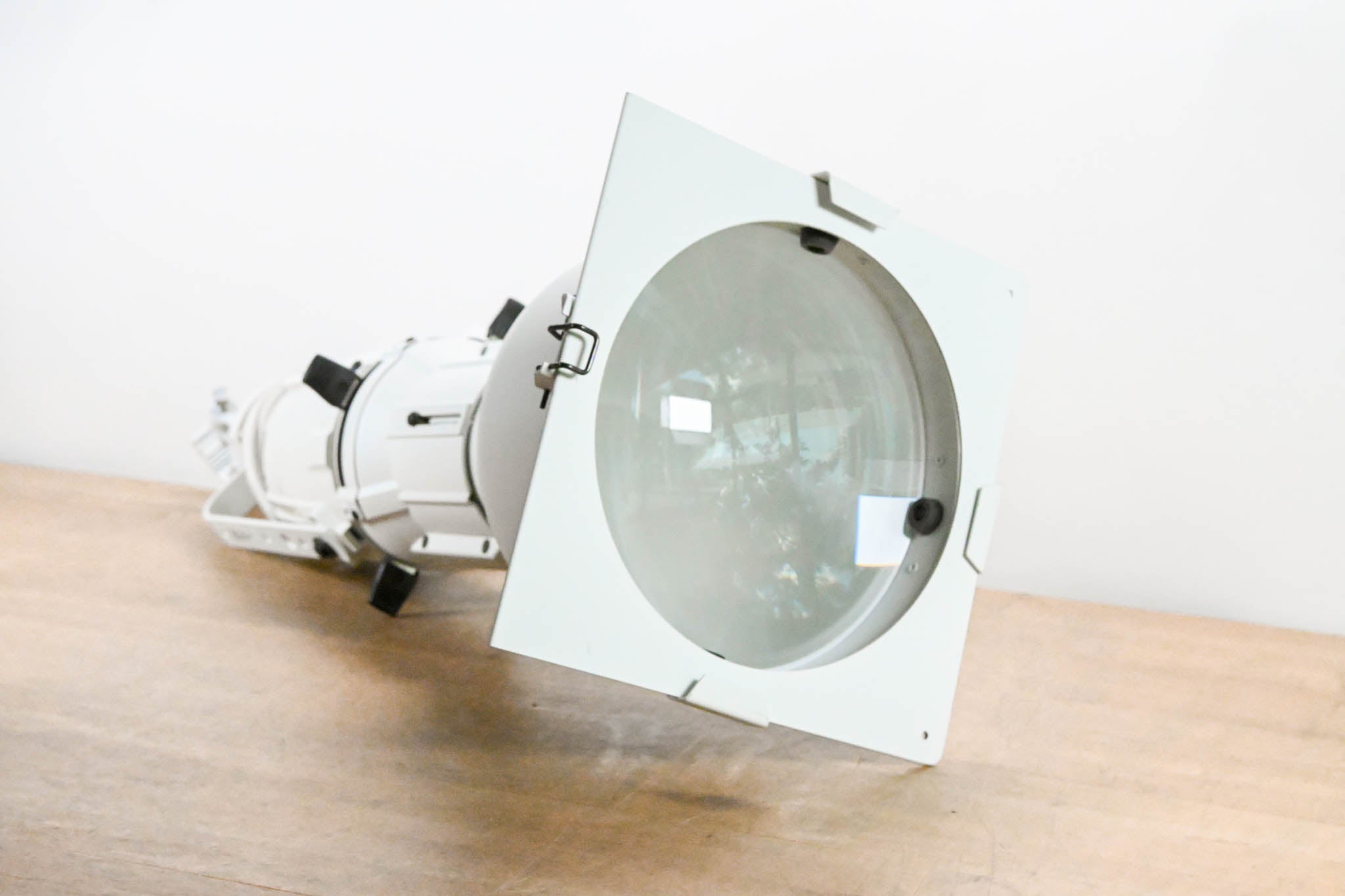 ETC Source Four 750 10 Degree Ellipsoidal Light