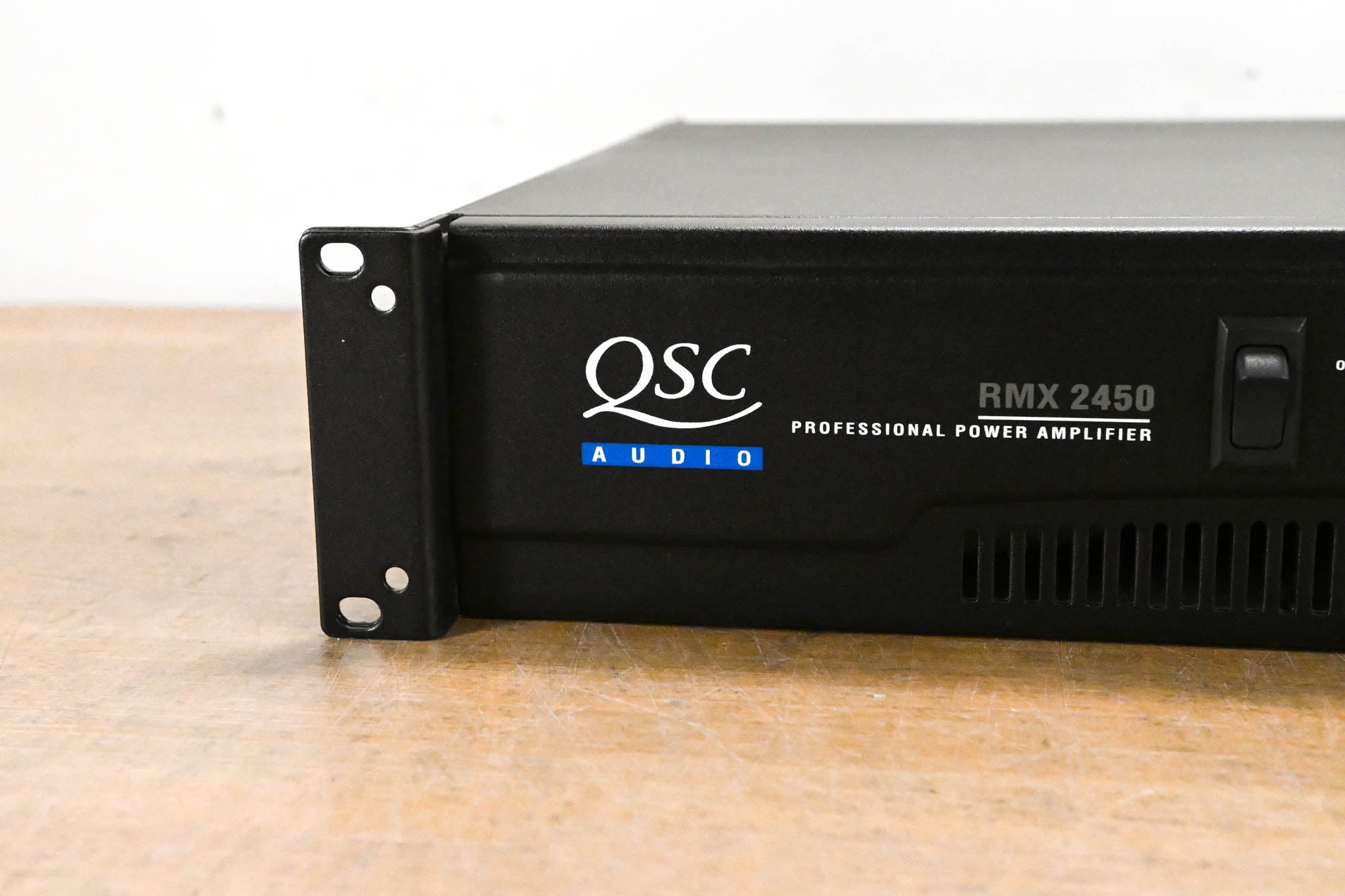 QSC RMX2450 2-Channel Power Amplifier