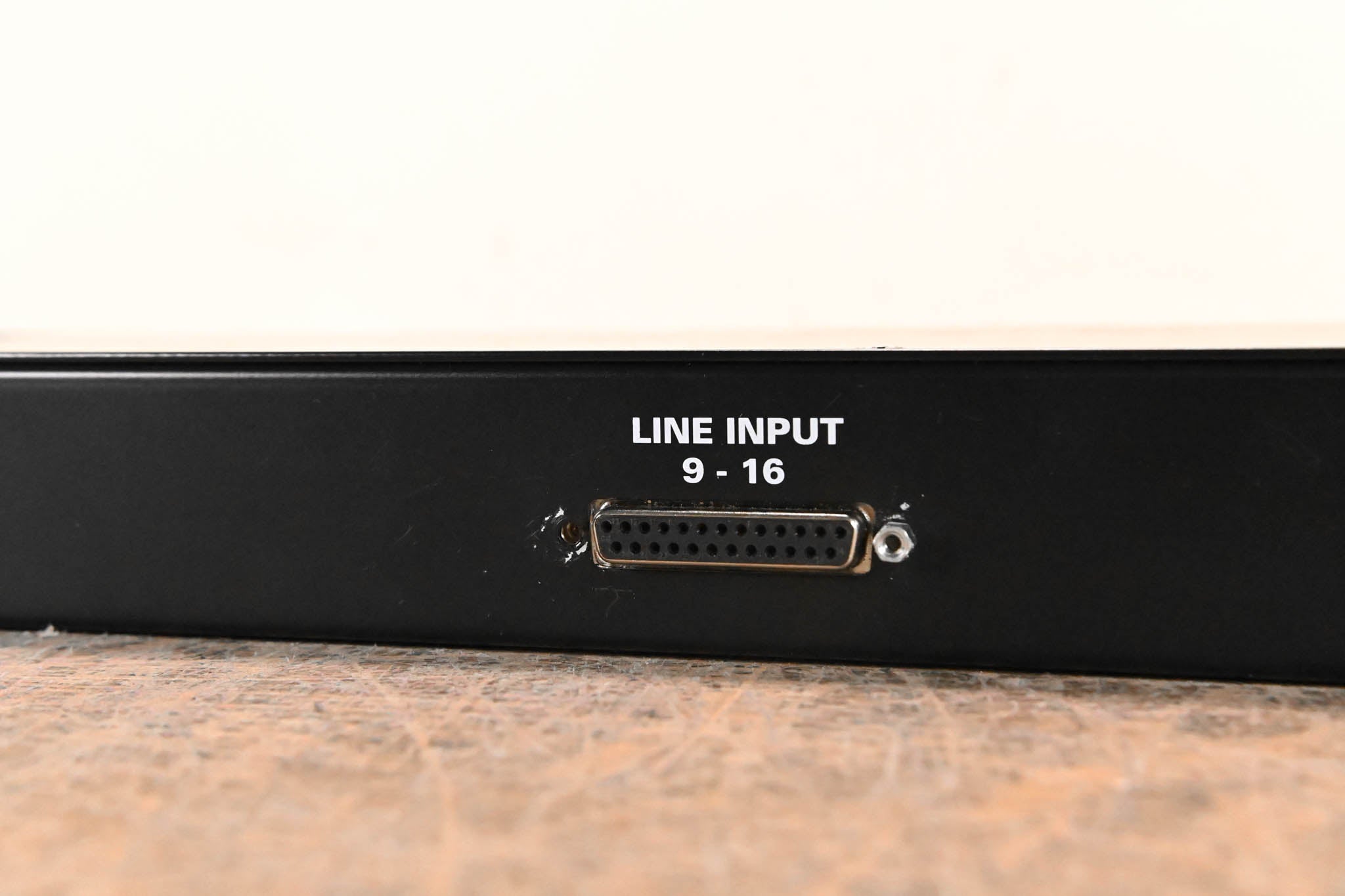 myMix IEX-16L 16-Channel Input Expander (NO POWER SUPPLY)