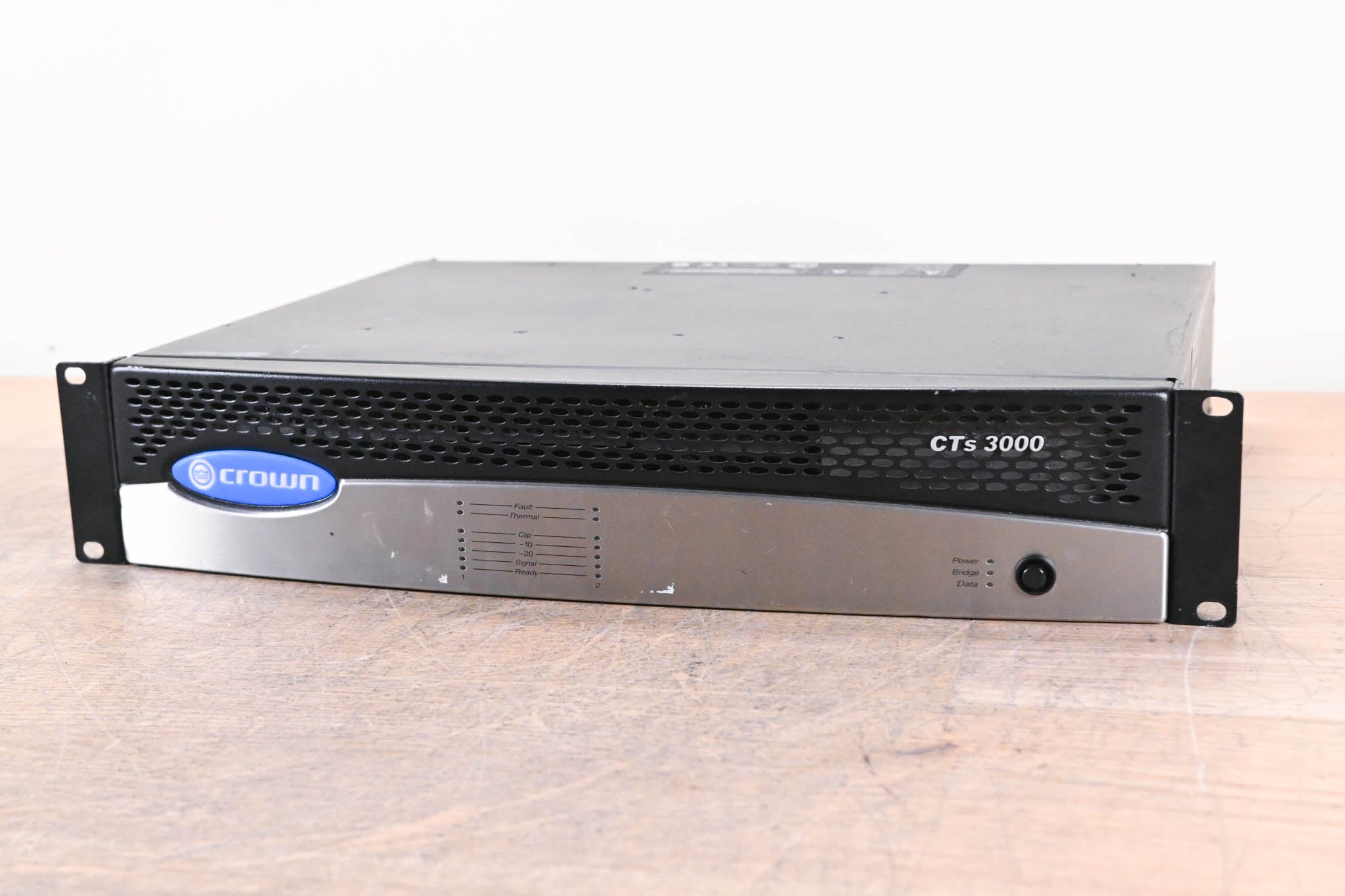 Crown CTs 3000 2-Channel Power Amplifier