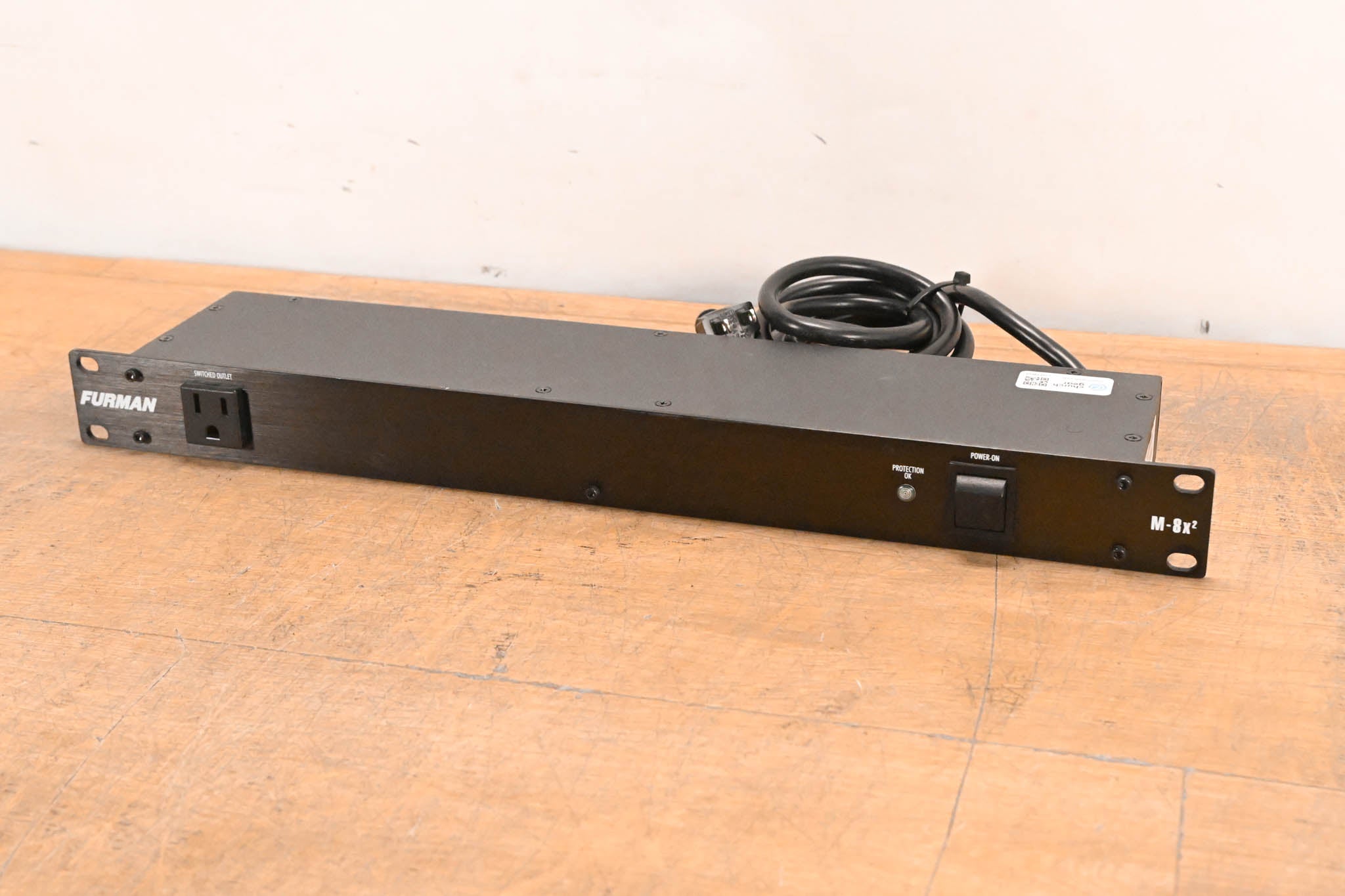 Furman M-8x2 8-Outlet Power Conditioner