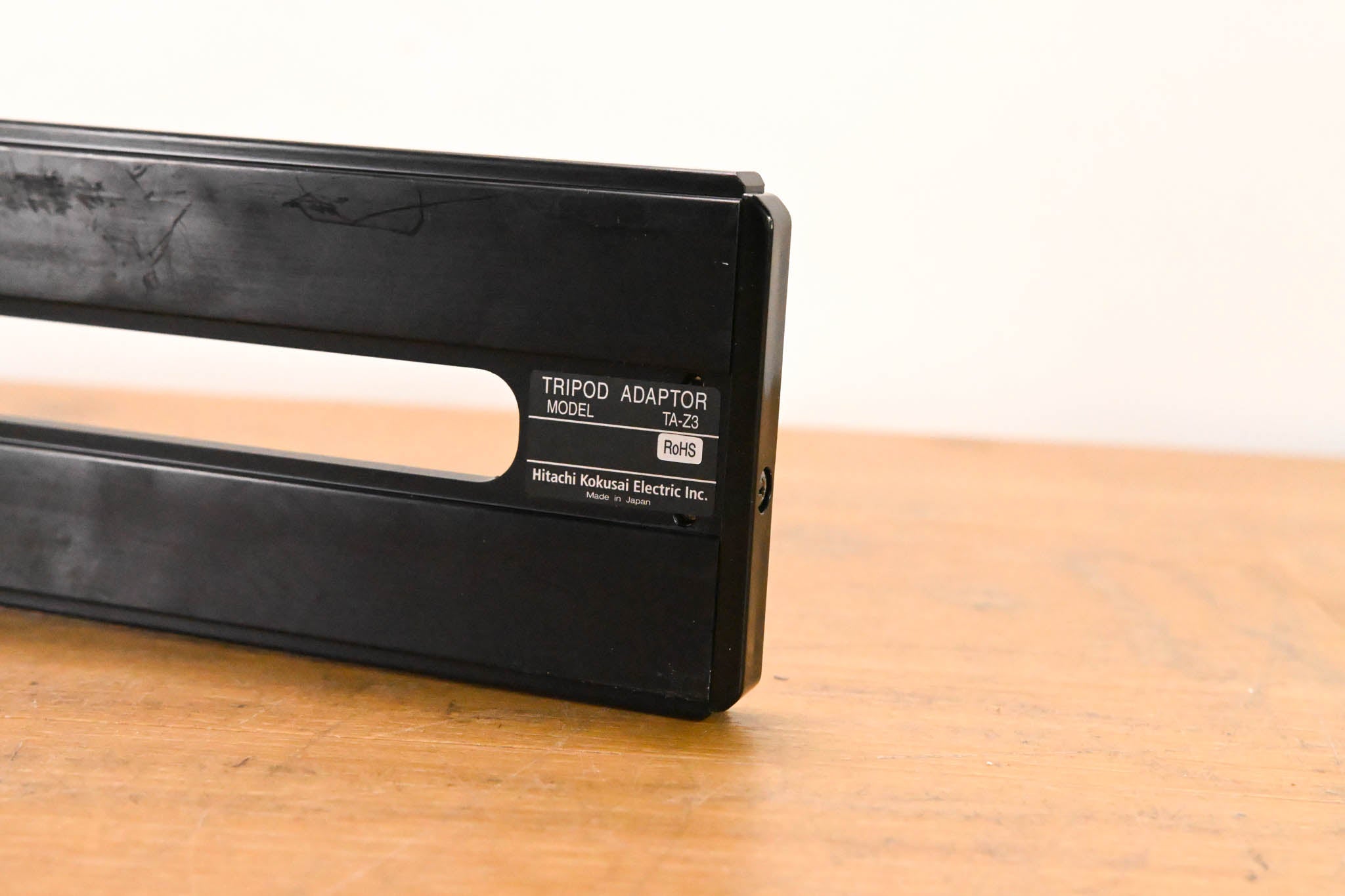 Hitachi TA-Z3 Tripod Quick Release Adapter