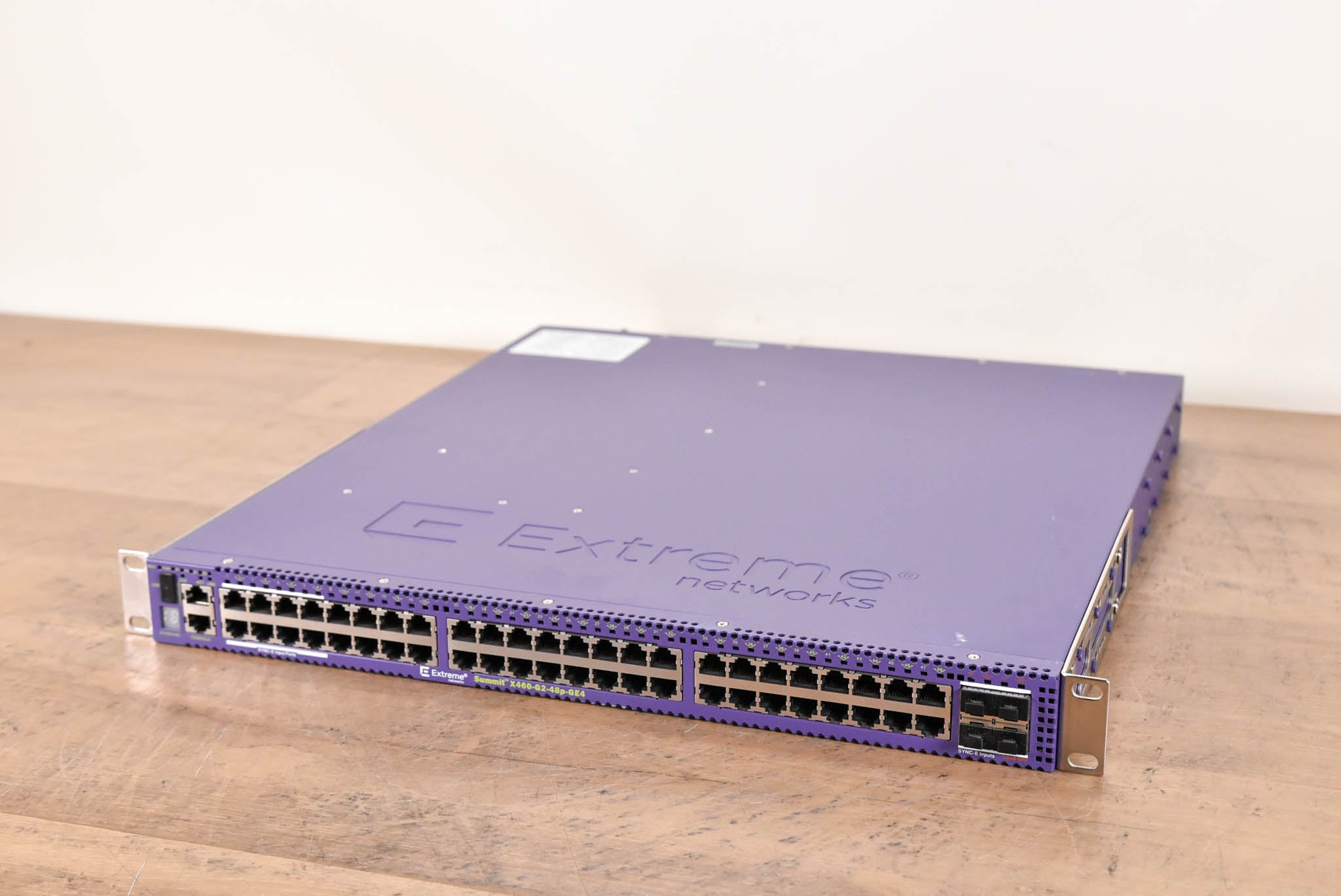 Extreme Networks Summit X460-G2-48p-GE4 Ethernet Switch