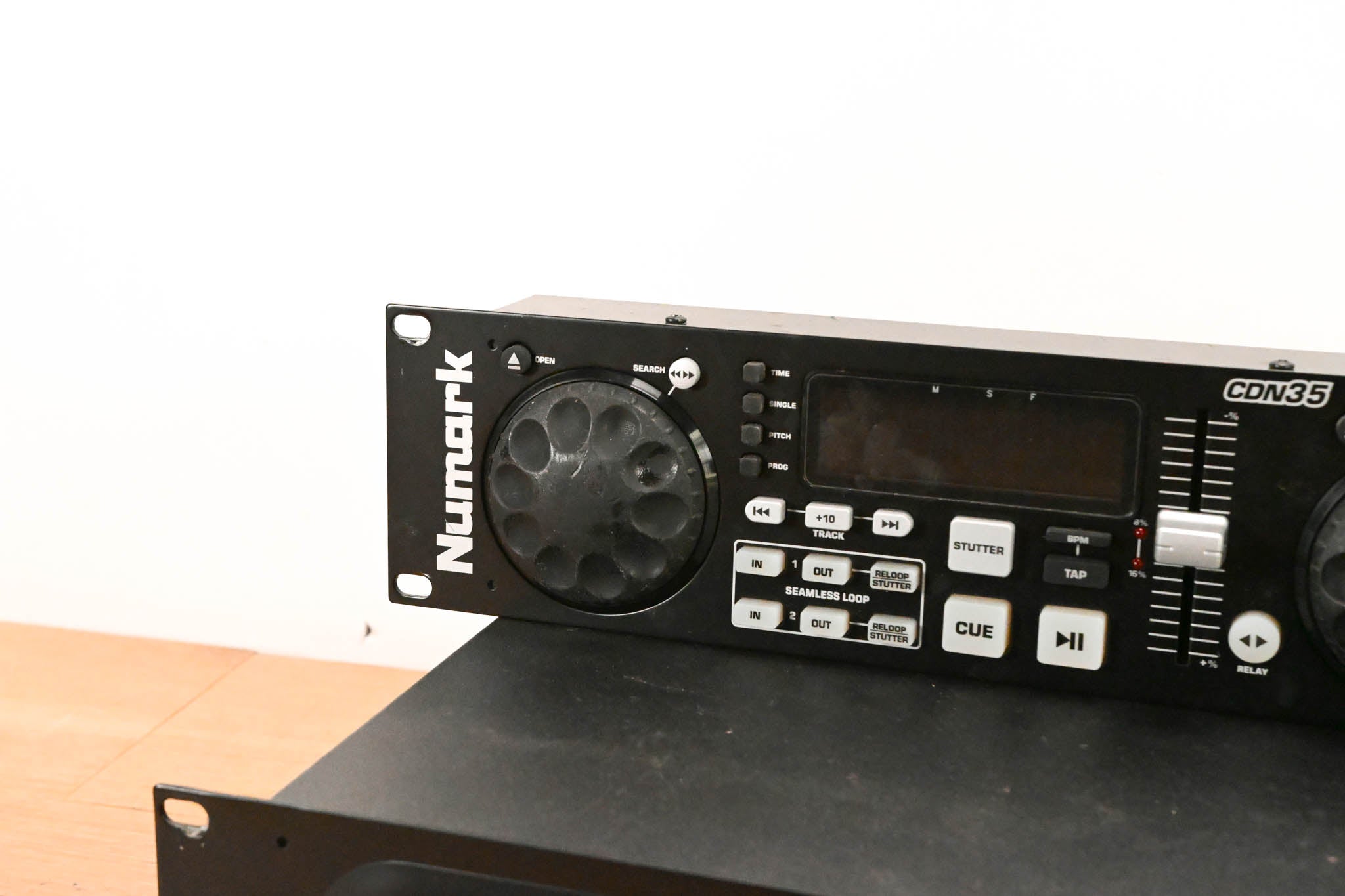 Numark CDN35 Professional CD Player with Controller