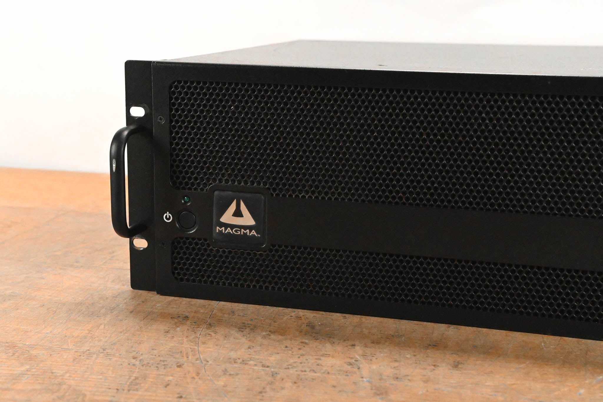 Magma PE6R4 6-Slot PCI Pro Tools HD Expansion Chassis with Cards