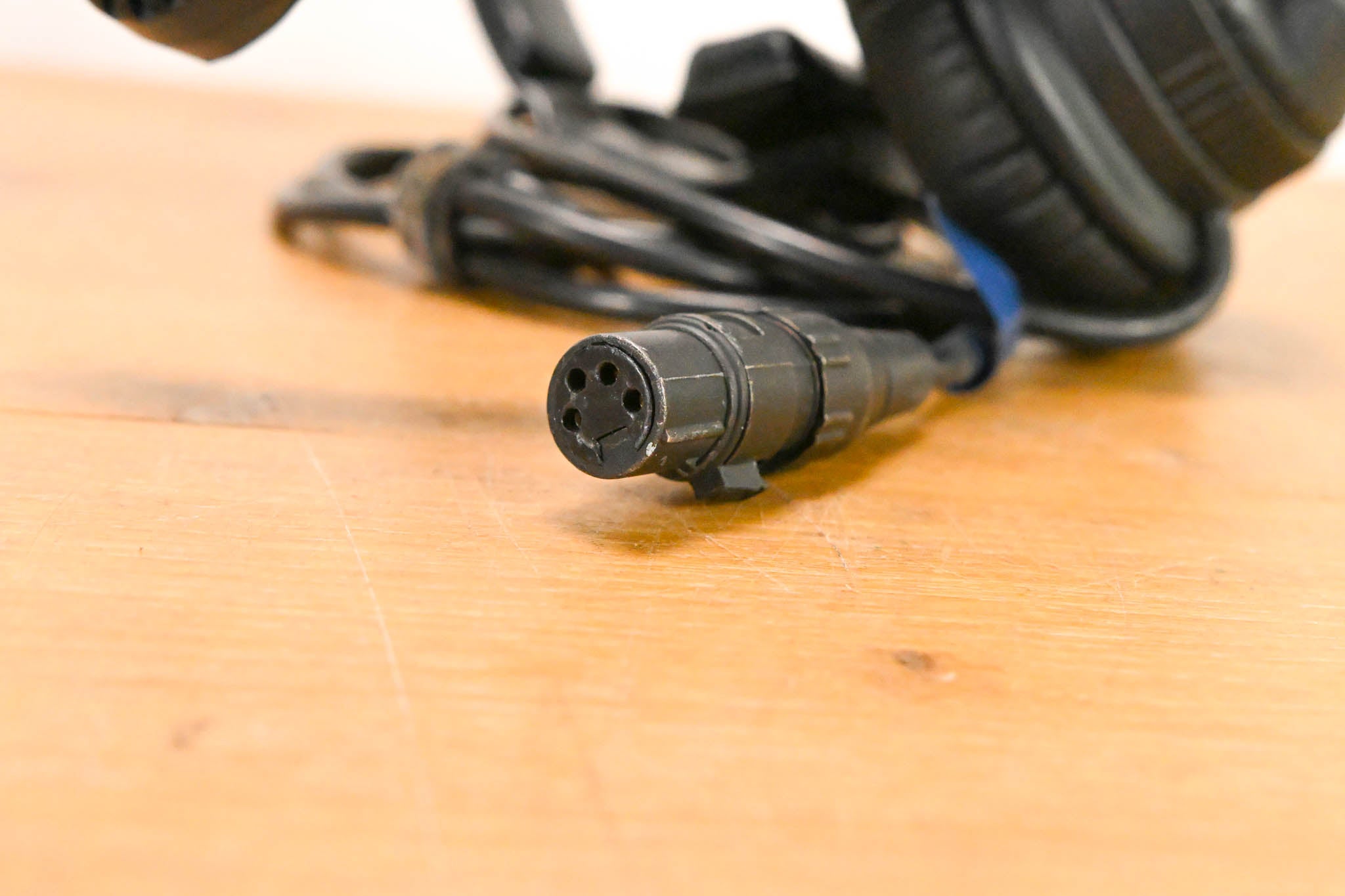 Clear-Com Single Muff Intercom Headset with 4-Pin Female XLR Connector