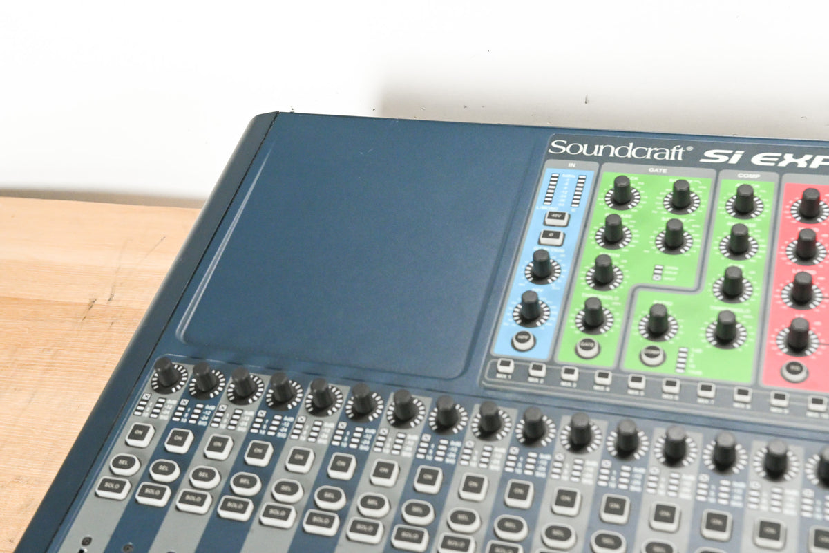 Soundcraft Si Expression 2 24-Channel Digital Audio Mixer