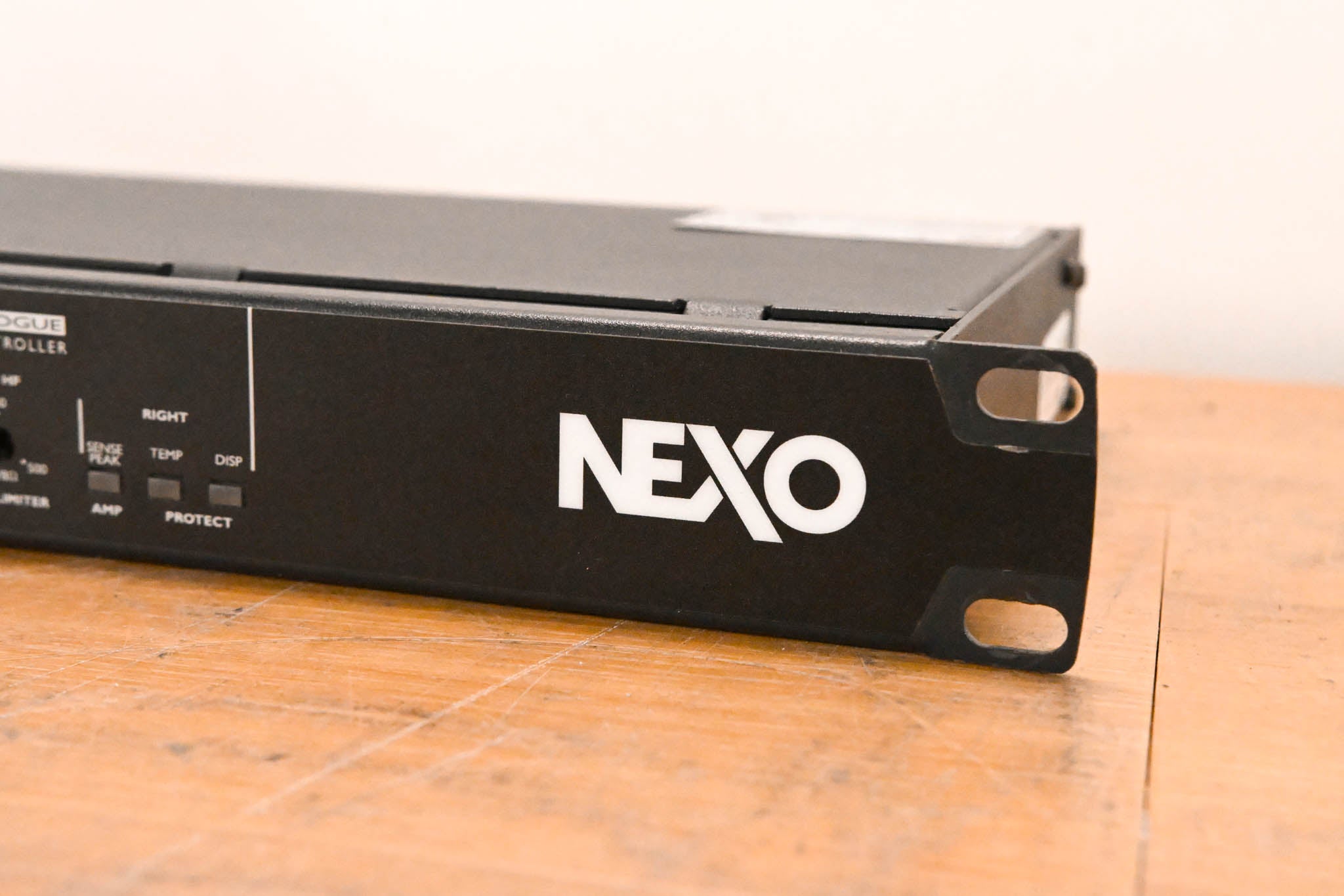 NEXO GEO S12 TD Digital Loudspeaker Controller