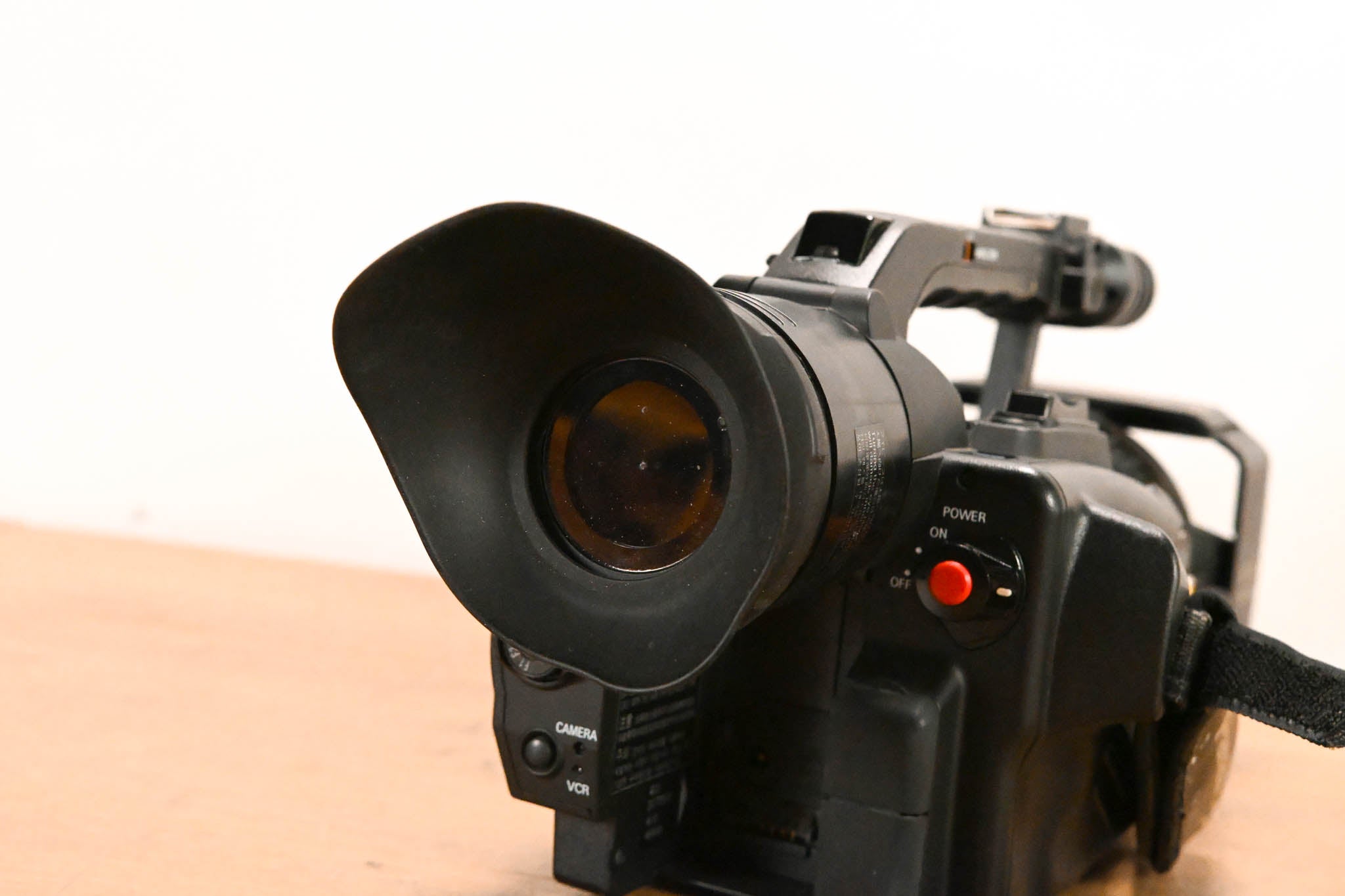 Panasonic AG-DVX100B 3-CCD Mini-DV Cinema Video Camcorder