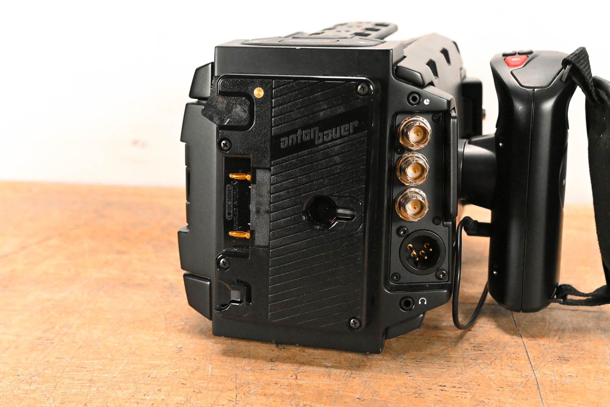 Blackmagic Design Ursa Mini 4K Digital Cinema Camera (PL Mount)