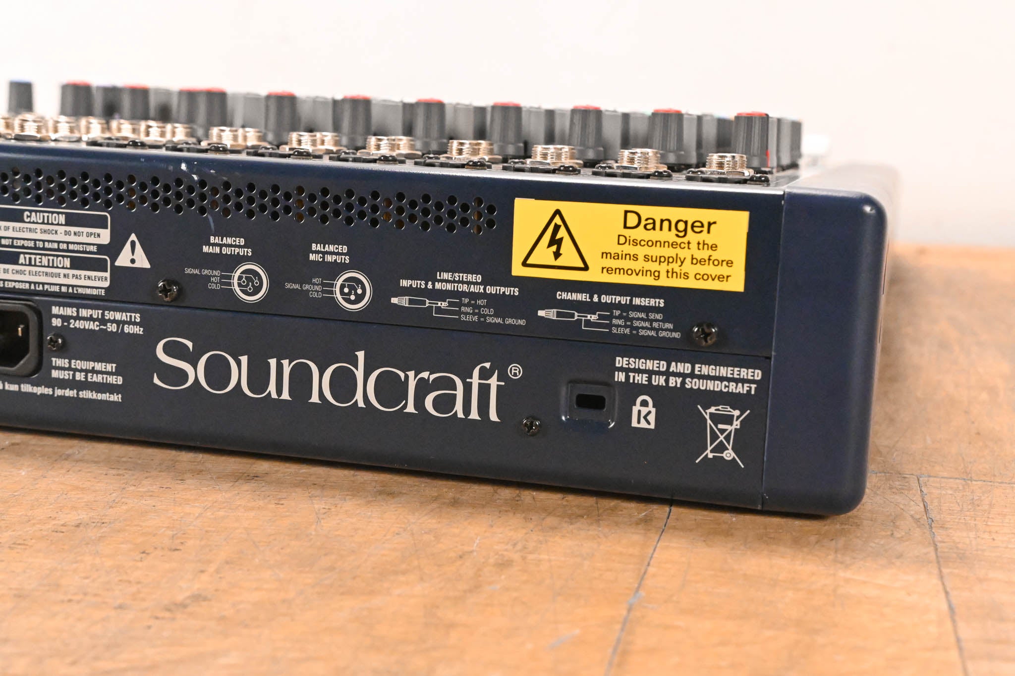 Soundcraft MFXi 8-Channel Analog Mixer with Effects