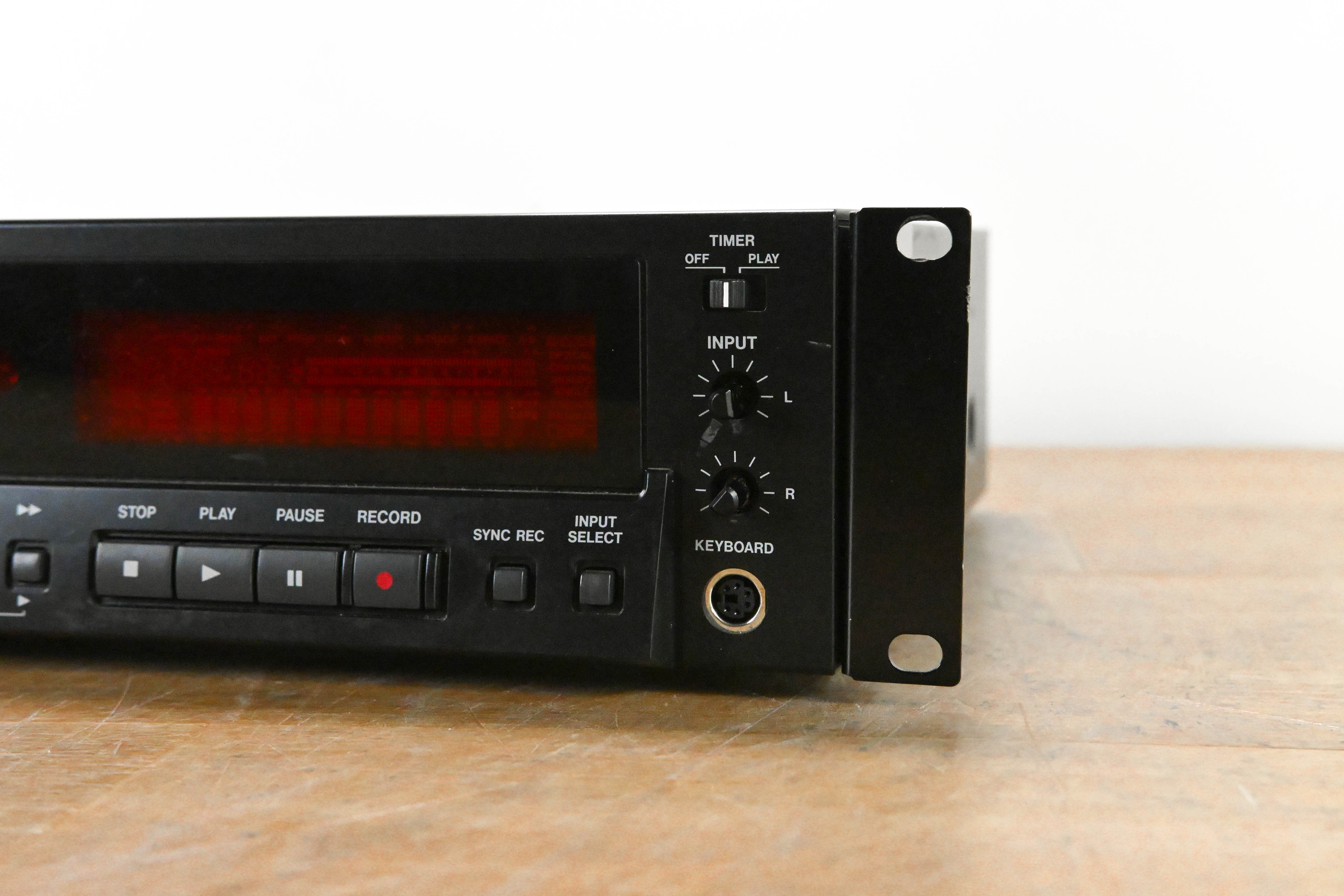 TASCAM CD-RW900 MKII Professional Rack-Mountable CD Recorder/Player