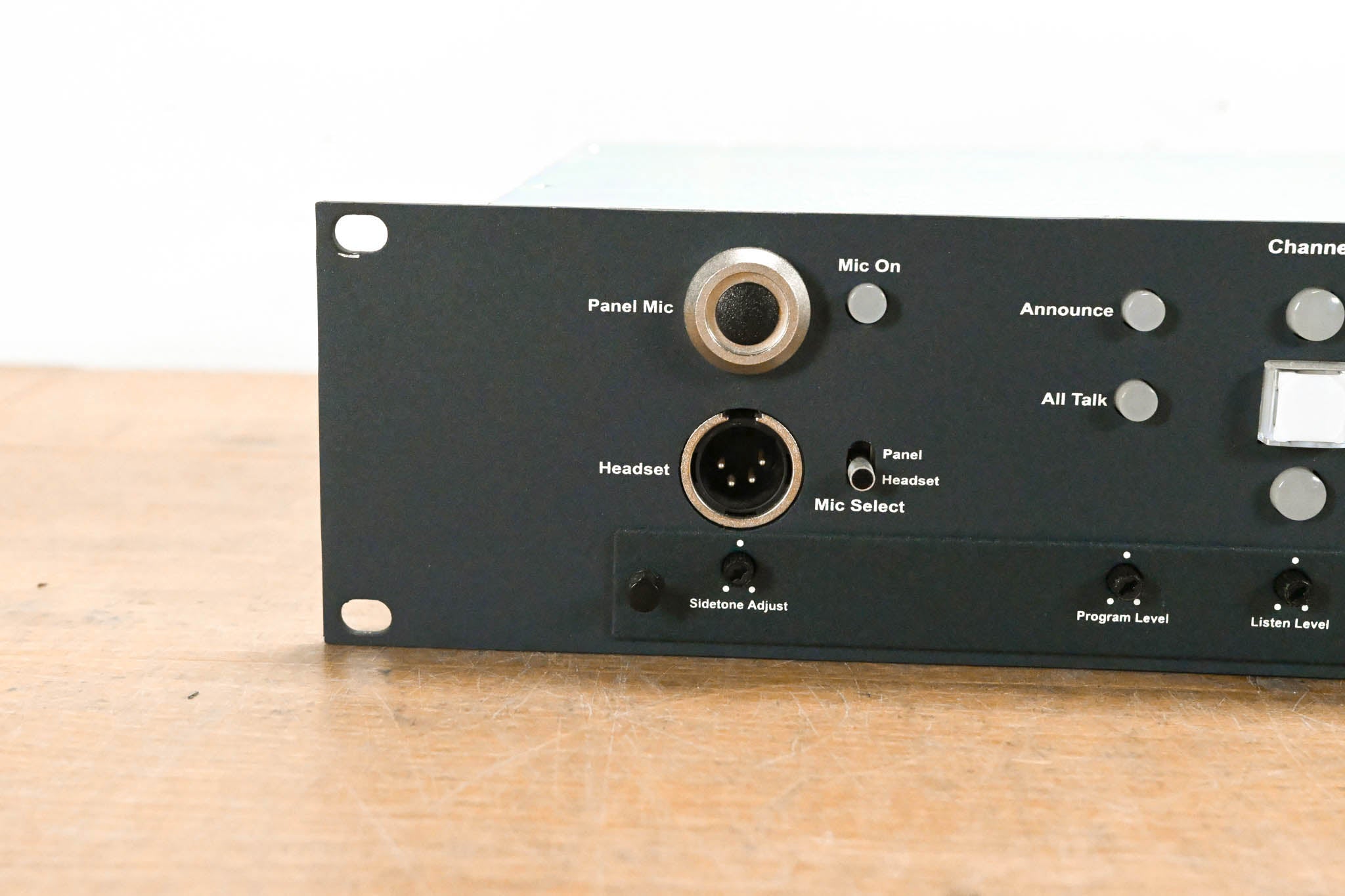 Clear-Com RM-704 2RU 4-Channel Intercom Remote Station