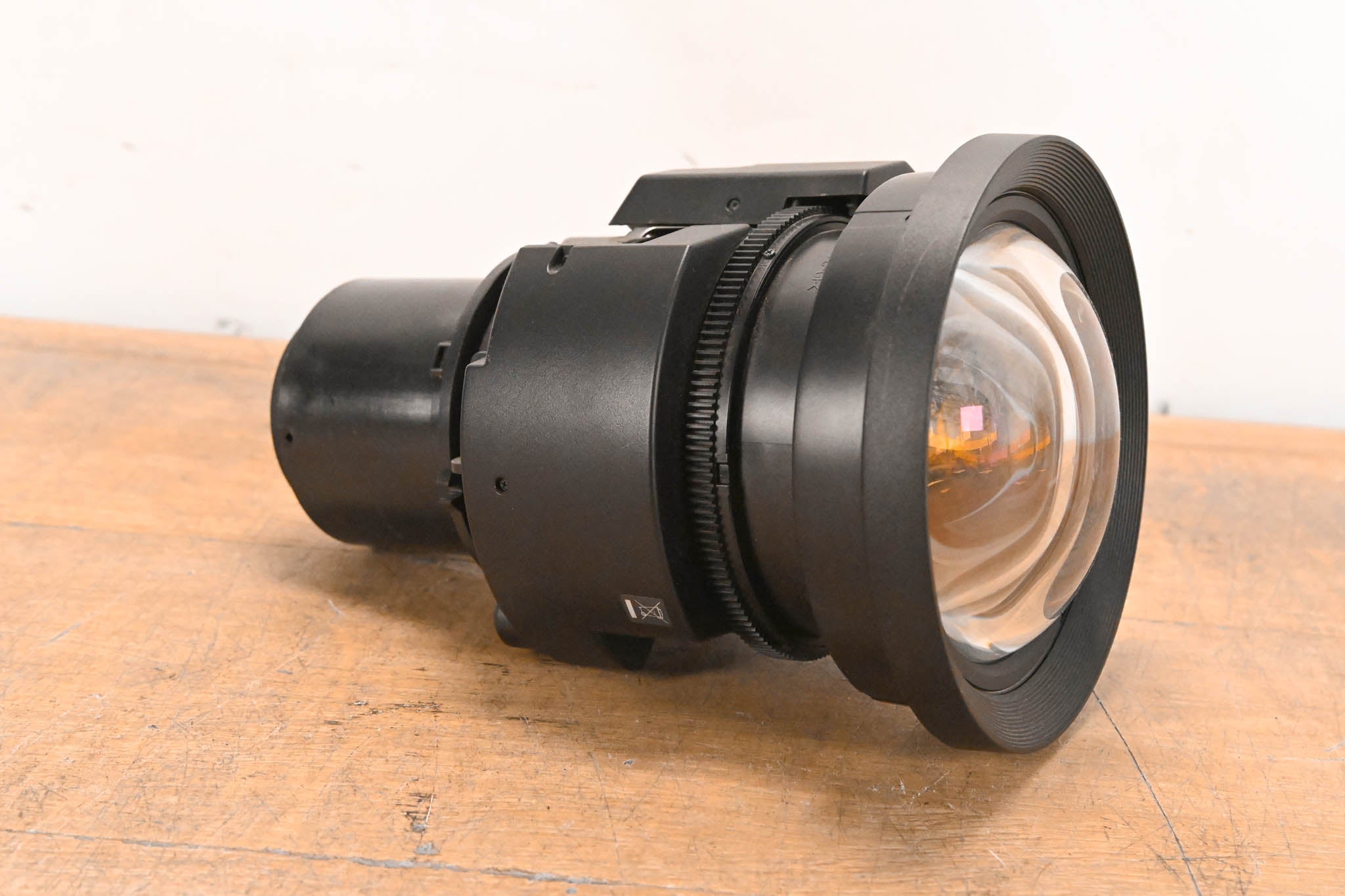 Epson ELPLU03 Wide Short Throw Zoom Lens #1