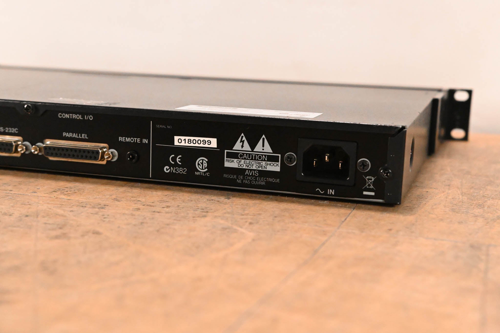 TASCAM SS-CDR1 Rackmount Compact Flash/CD Recorder