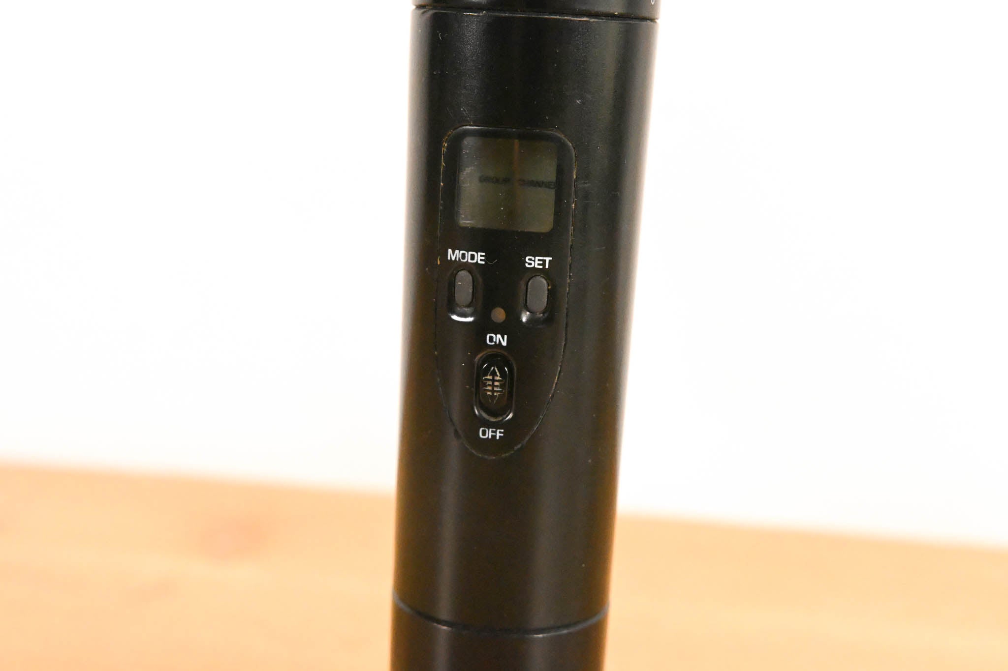 Shure ULXP24/BETA87A Handheld Wireless System - M1 Band NO POWER SUPPLY