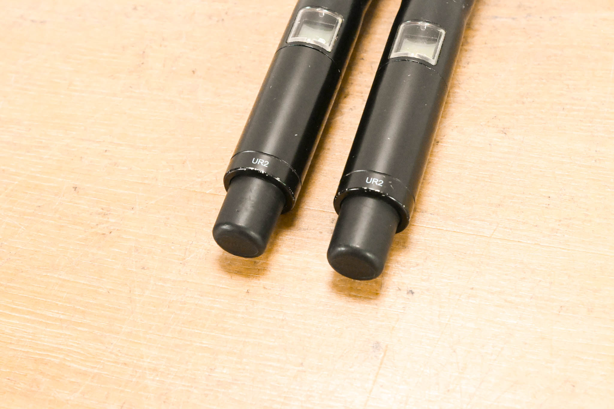 Shure UR4D Wireless Receiver w/ two UR2/SM58 Handheld Mics - L3 Band