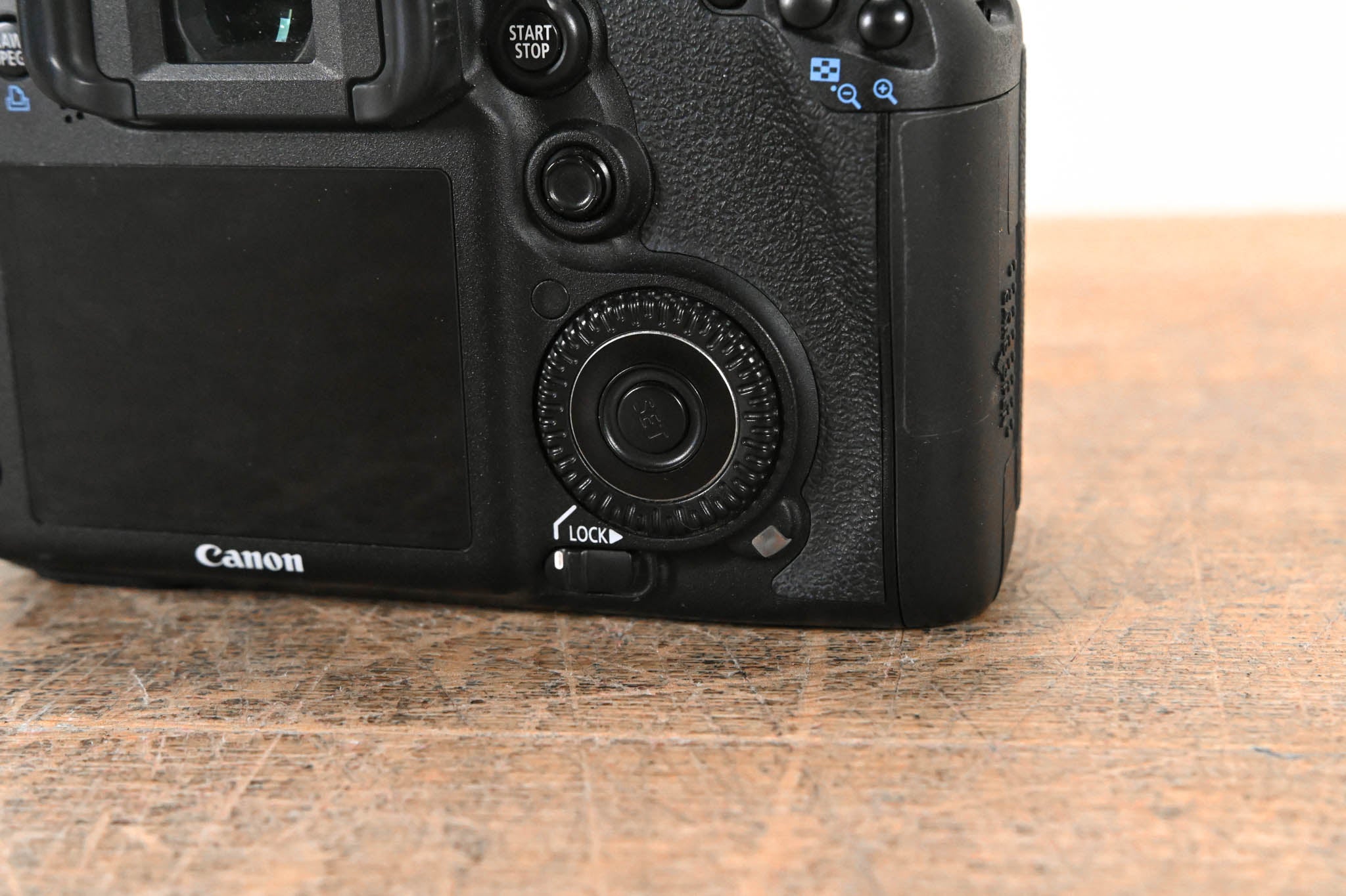 Canon EOS 7D DSLR Camera Body