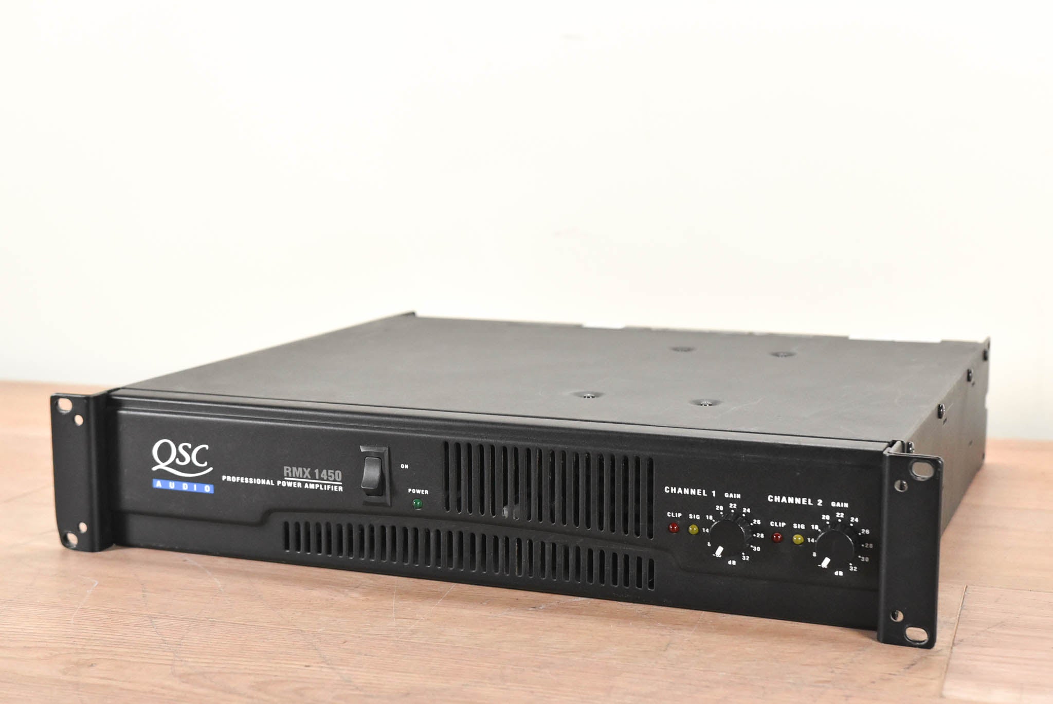 QSC RMX1450 2-Channel Power Amplifier