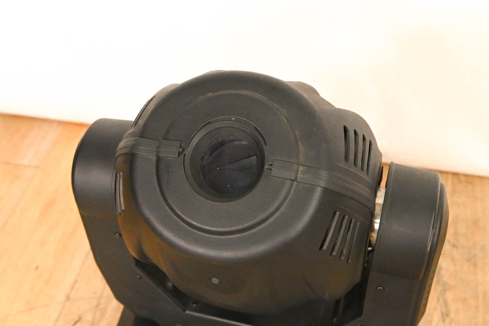 Chauvet Q-Spot 575 DMX Moving Yoke Lighting Fixture