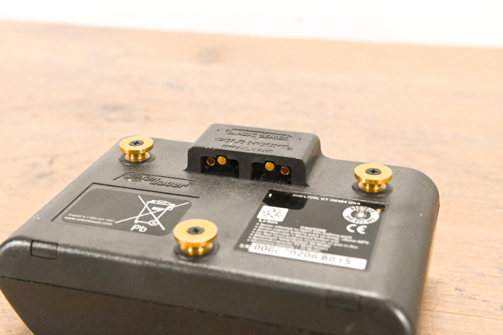 Anton Bauer Dionic Interactive Gold-Mount Battery