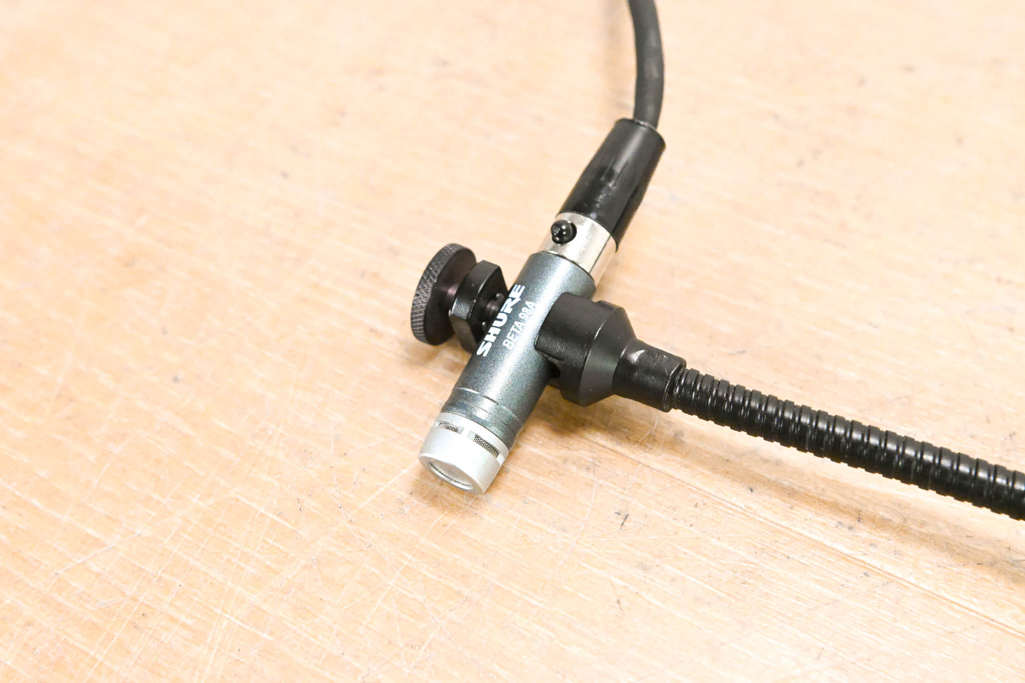 Shure BETA 98A Miniature Condenser Instrument Microphone w/ Drum Mount