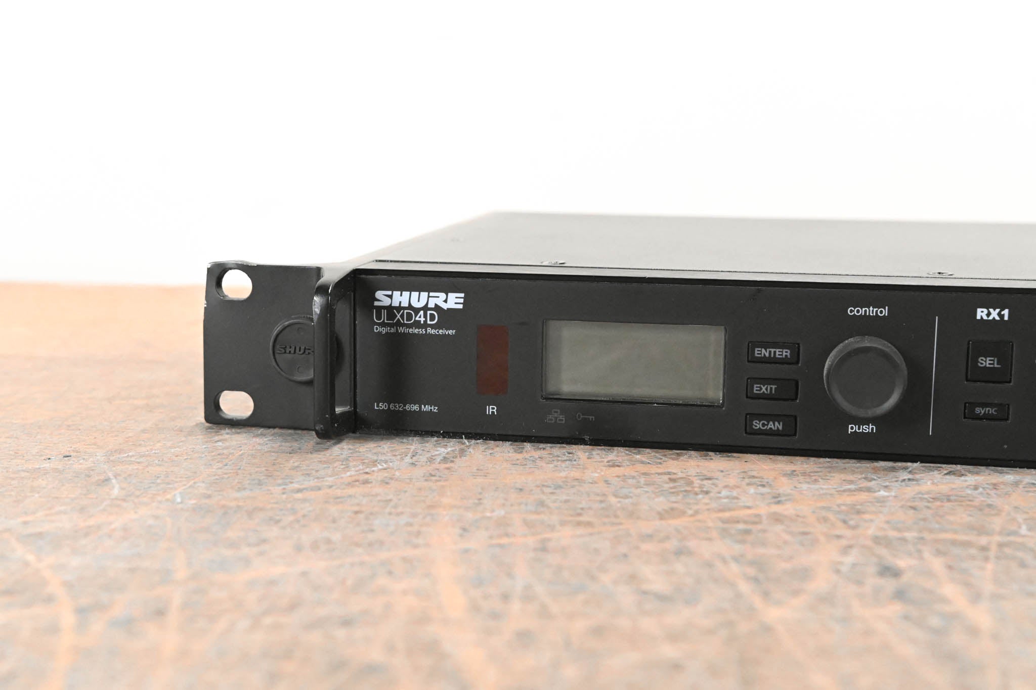 Shure ULXD4D Dual-Channel Digital Wireless Receiver L50 Band: 632-696MHz