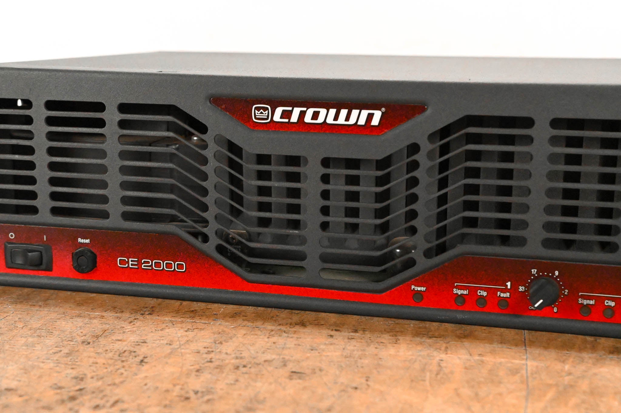 Crown CE2000 2-Channel Power Amplifier