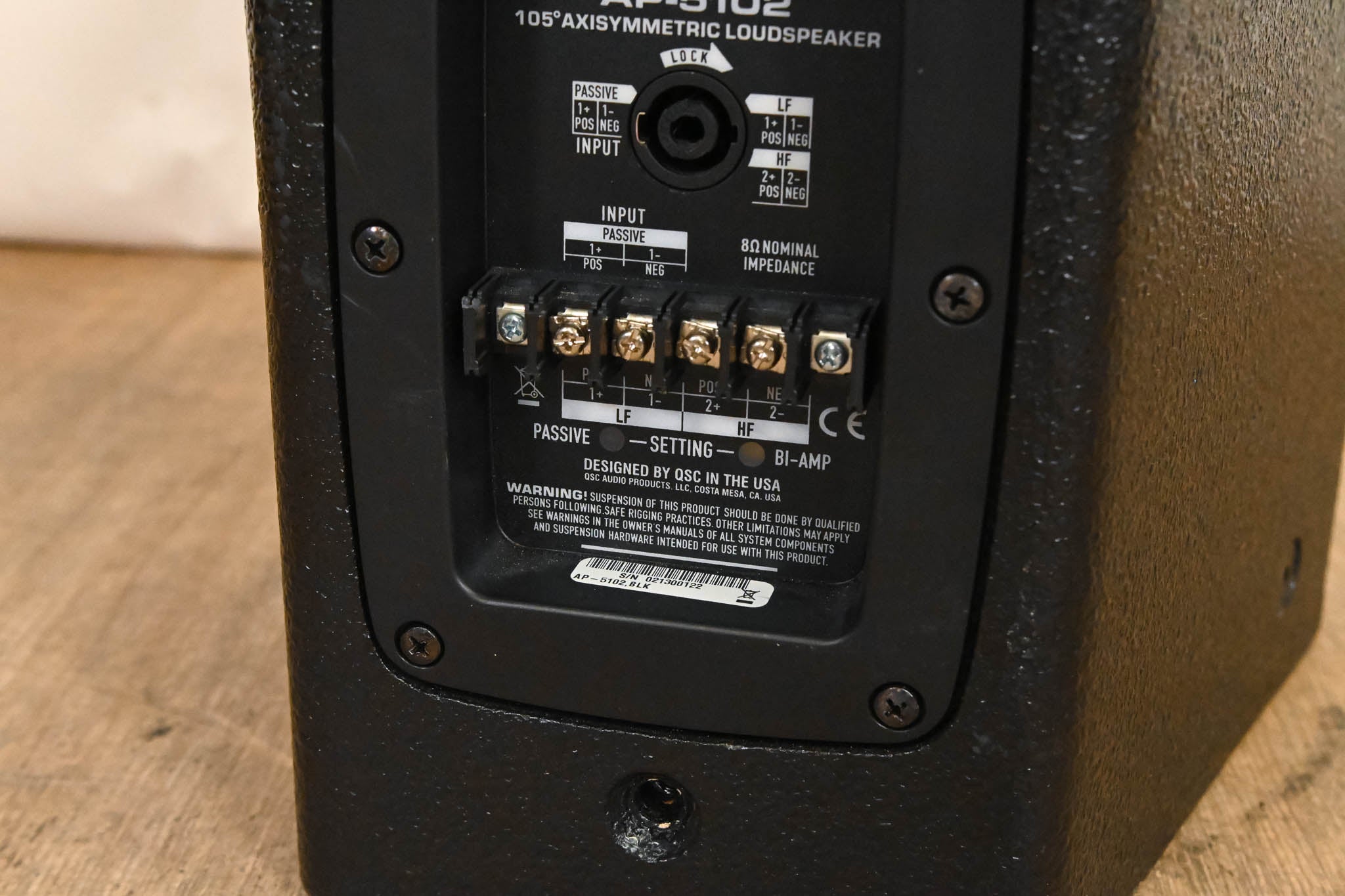 QSC AP-5102 2-Way Acoustic Performance Loudspeaker - Black