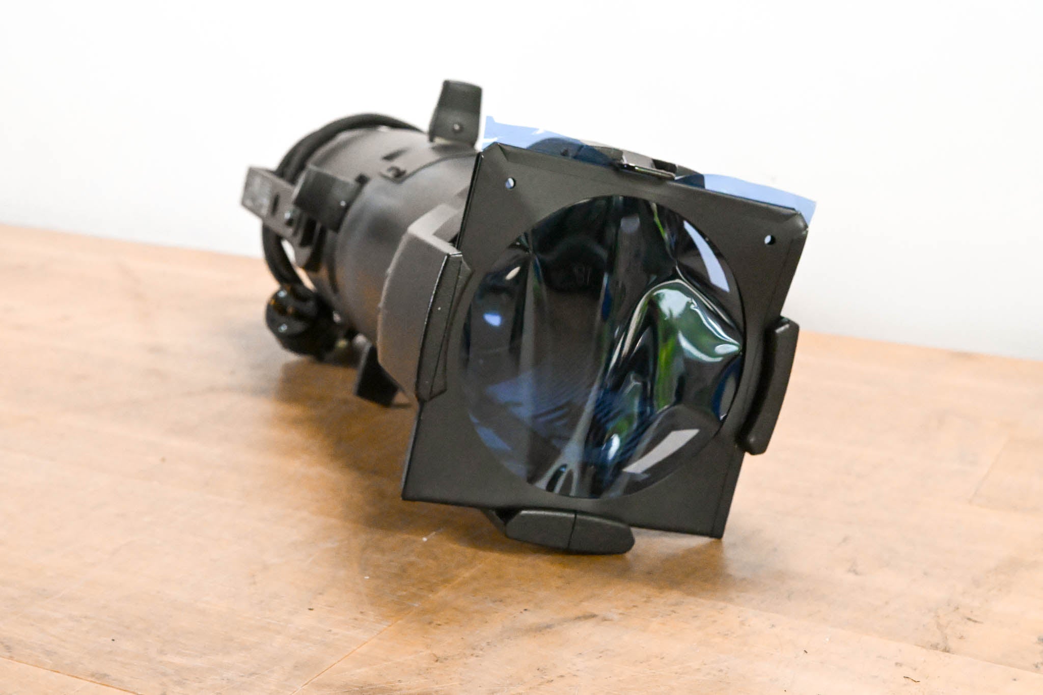 ETC Source Four Jr 26 Degree 575 Ellipsoidal Light