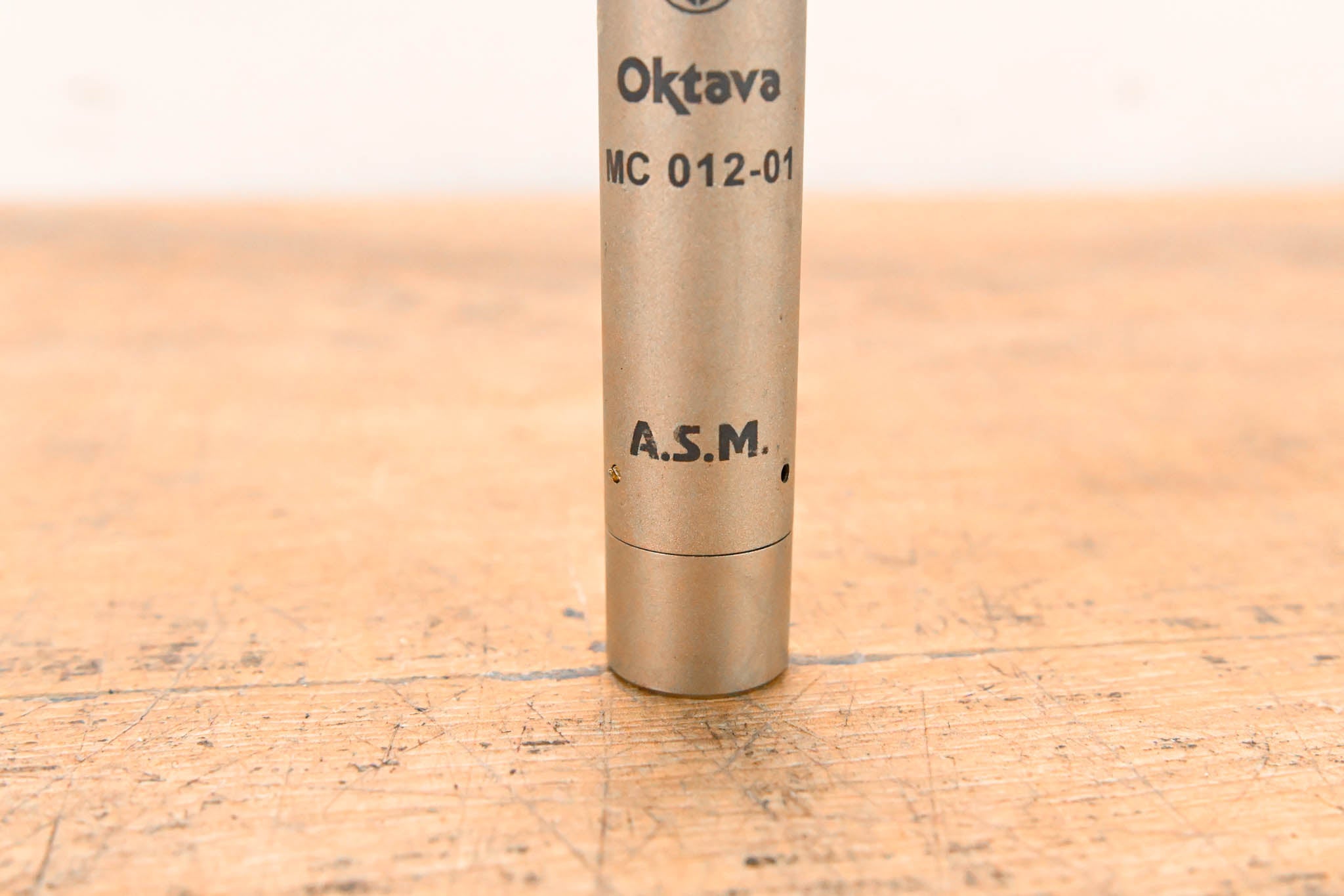 Oktava MK-012-01 ASM Cardioid Microphone