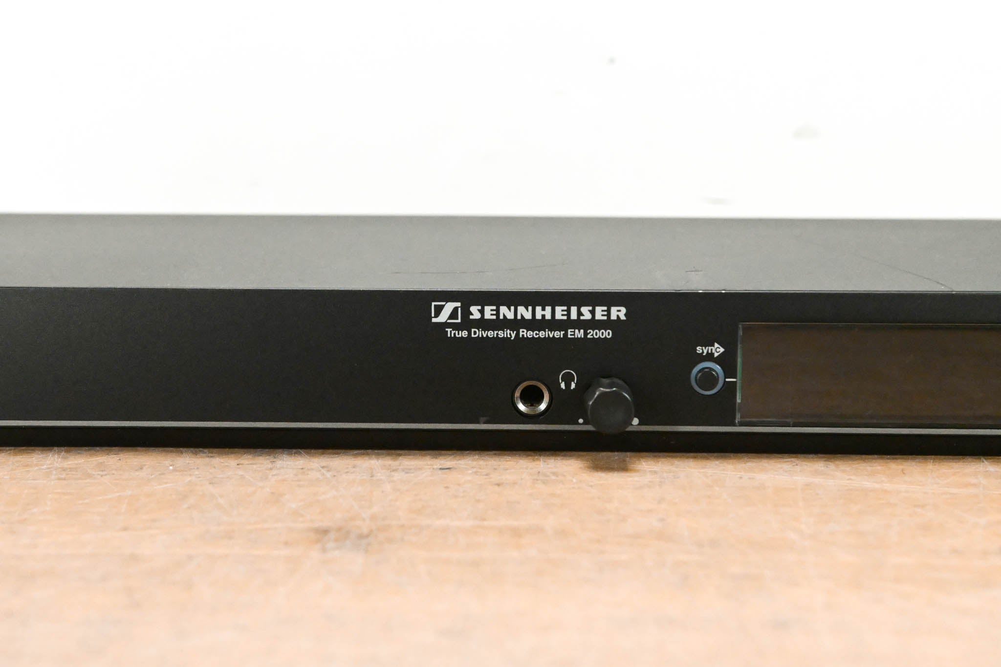 Sennheiser EM 2000 Wireless Microphone Receiver - Aw Range: 516-558 MHz