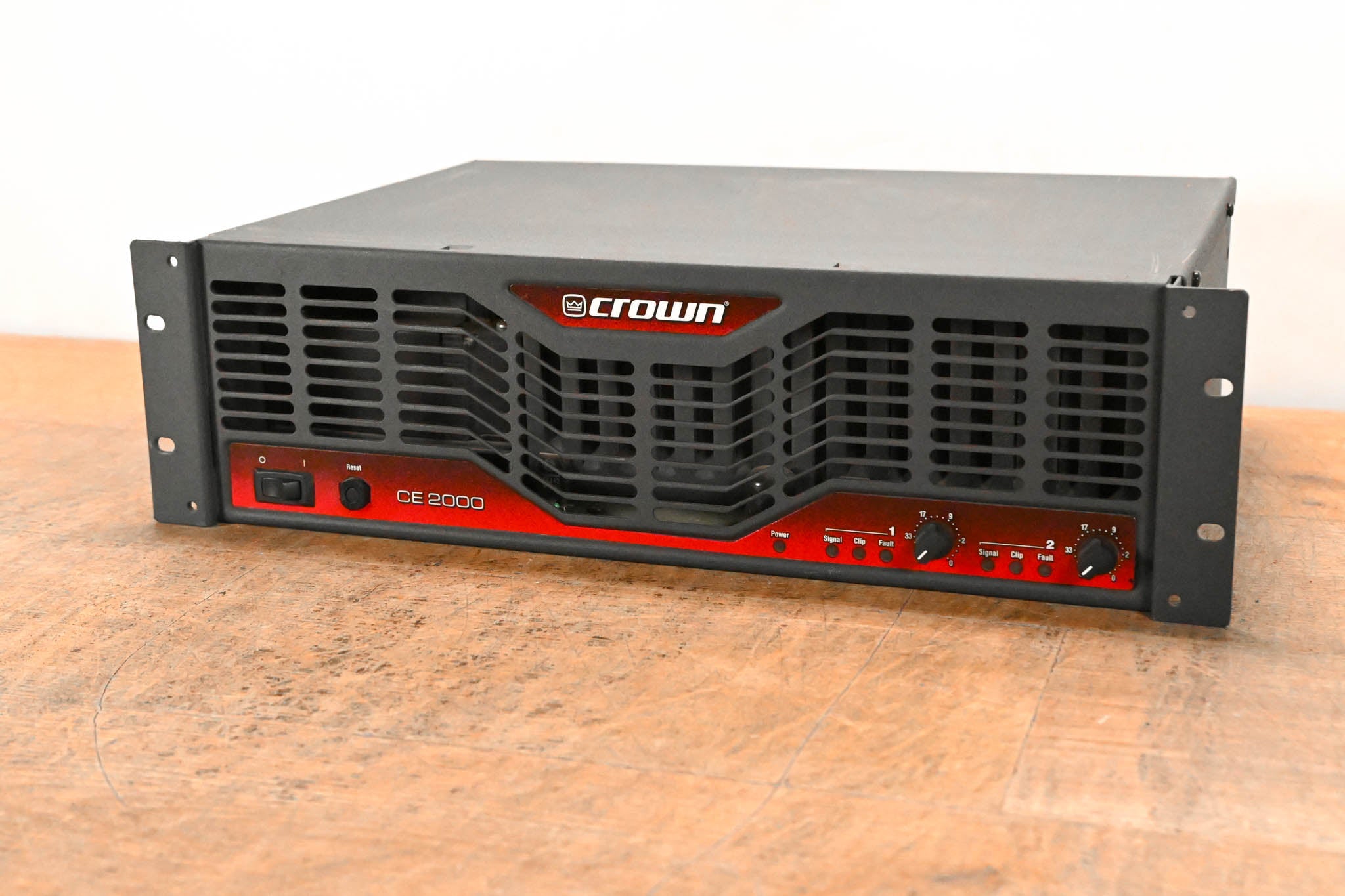 Crown CE2000 2-Channel Power Amplifier