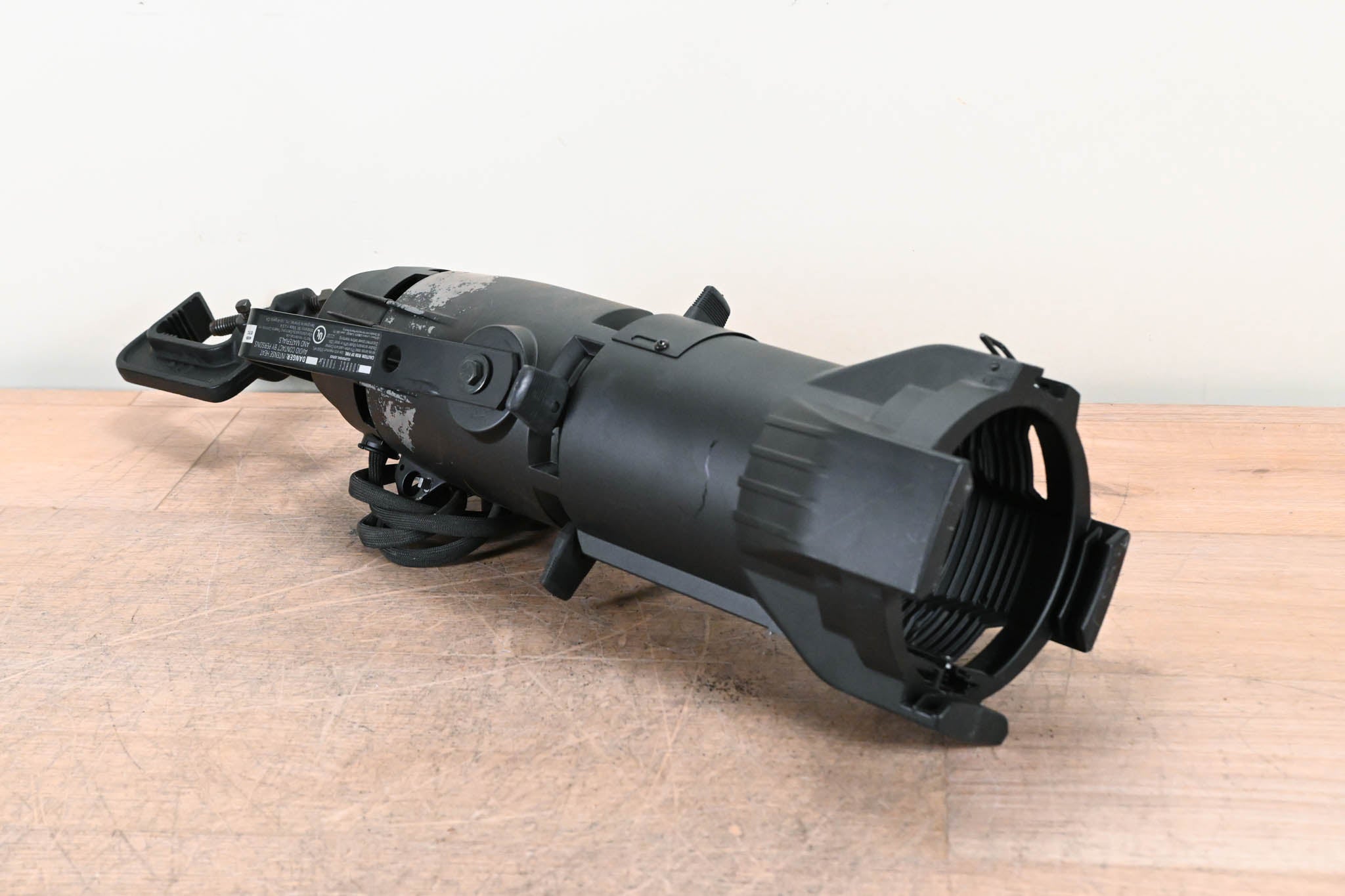 ETC Source Four Jr 26 Degree 575 Ellipsoidal Light