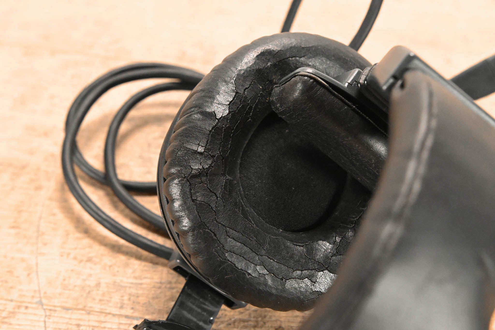 Clear-Com CC-95 Single-Muff Intercom Headset