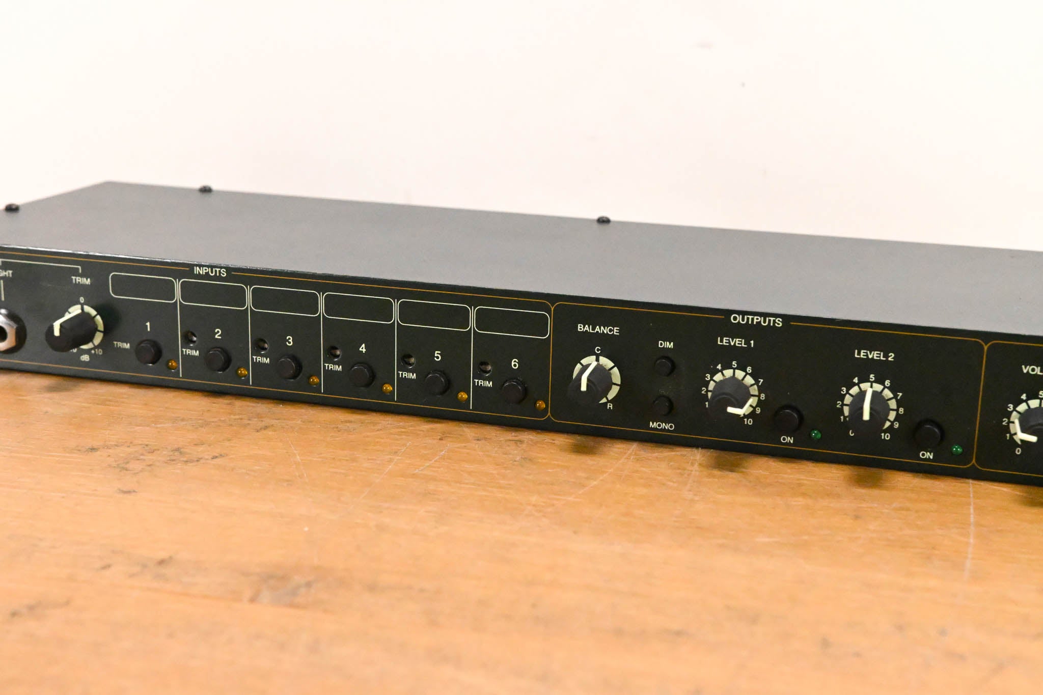 LA Audio SPX20 Stereo Source Selector