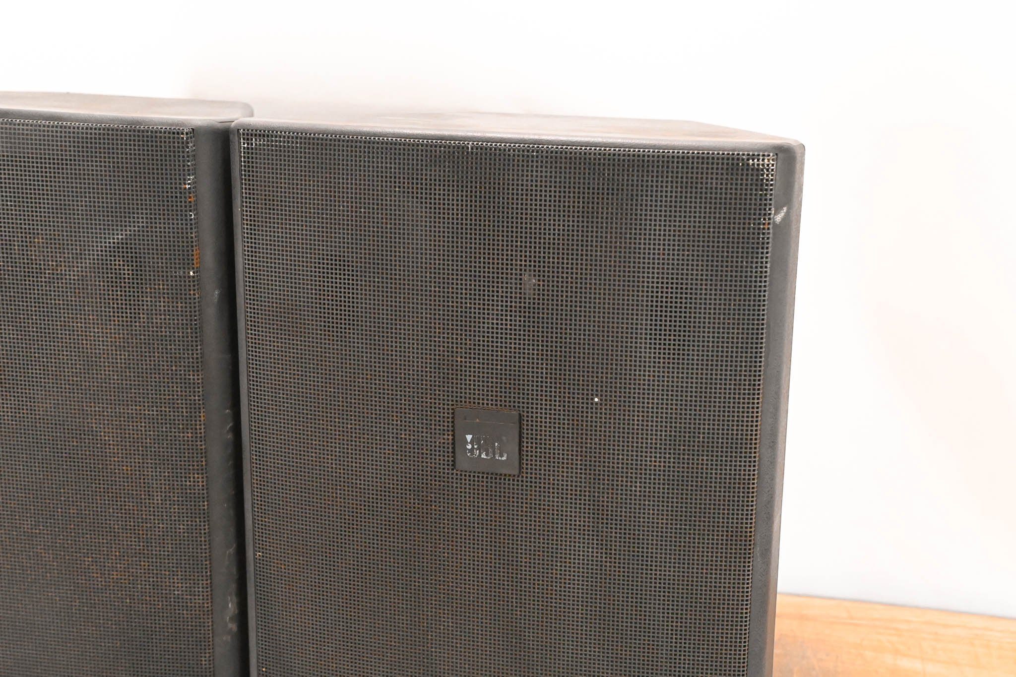 JBL Control 28 2-Way 8" Indoor/Outdoor Speaker (PAIR)
