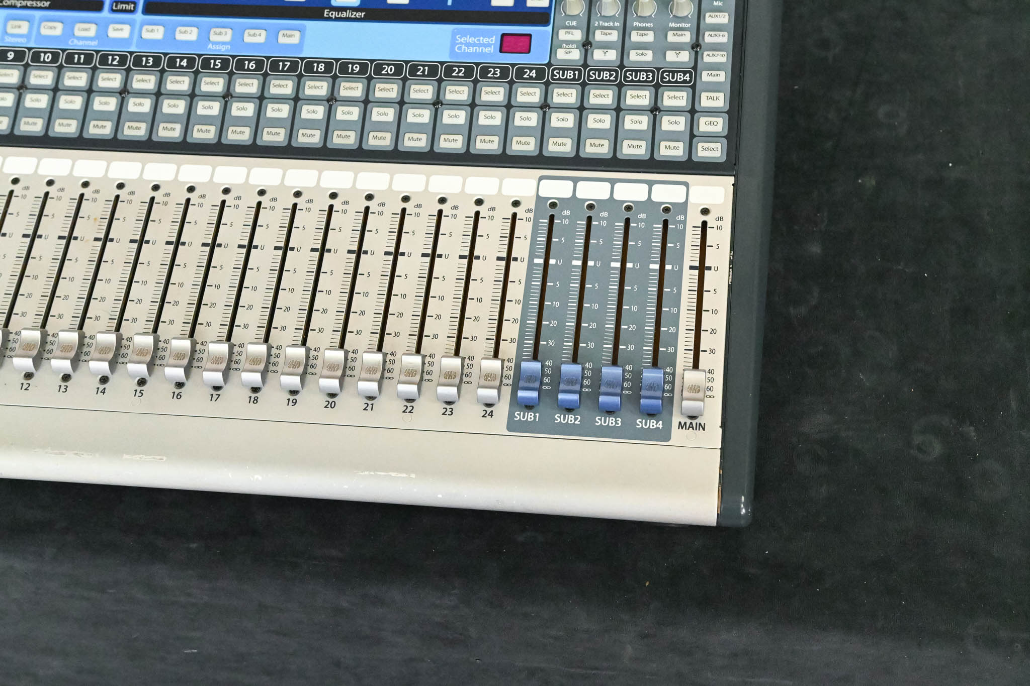 PreSonus StudioLive 24.4.2 24-Channel Digital Audio Mixer