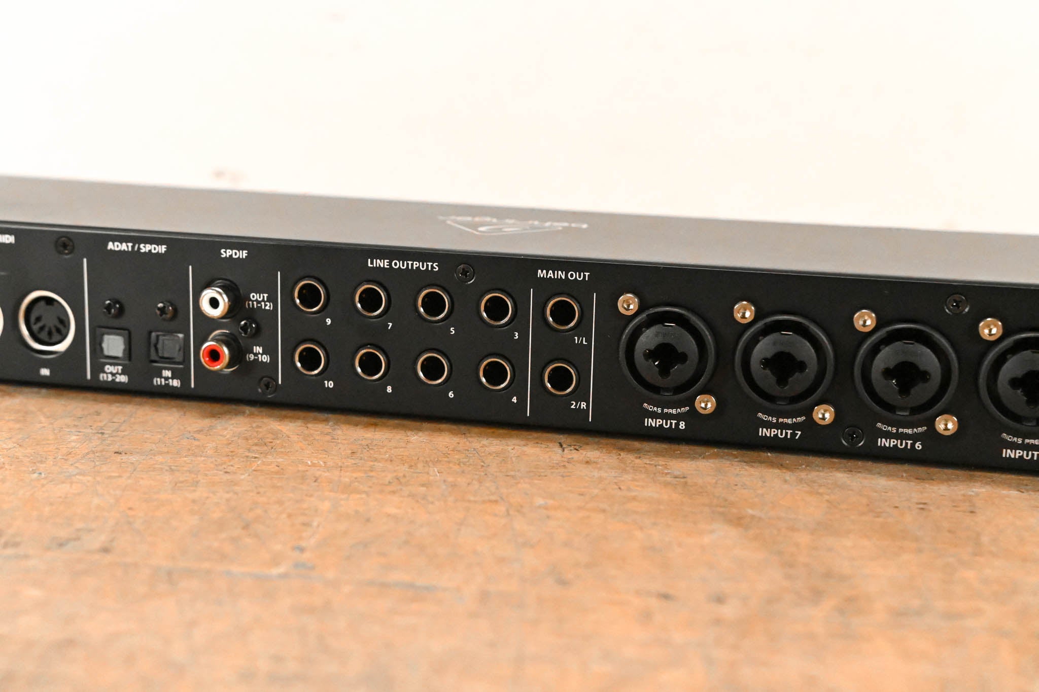 Behringer U-Phoria UMC1820 USB Audio Interface (NO POWER SUPPLY)