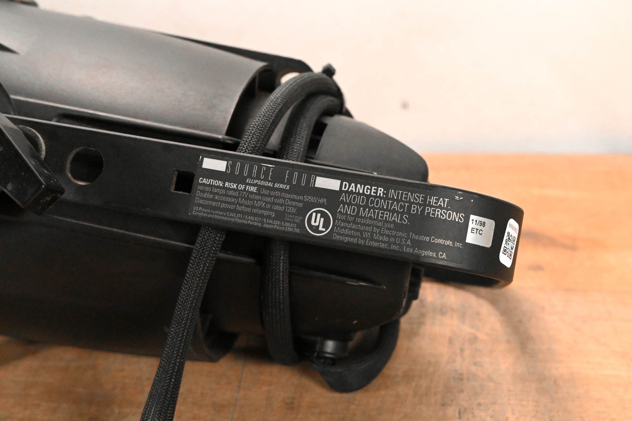 ETC Source Four 575 10 Degree Ellipsoidal Light