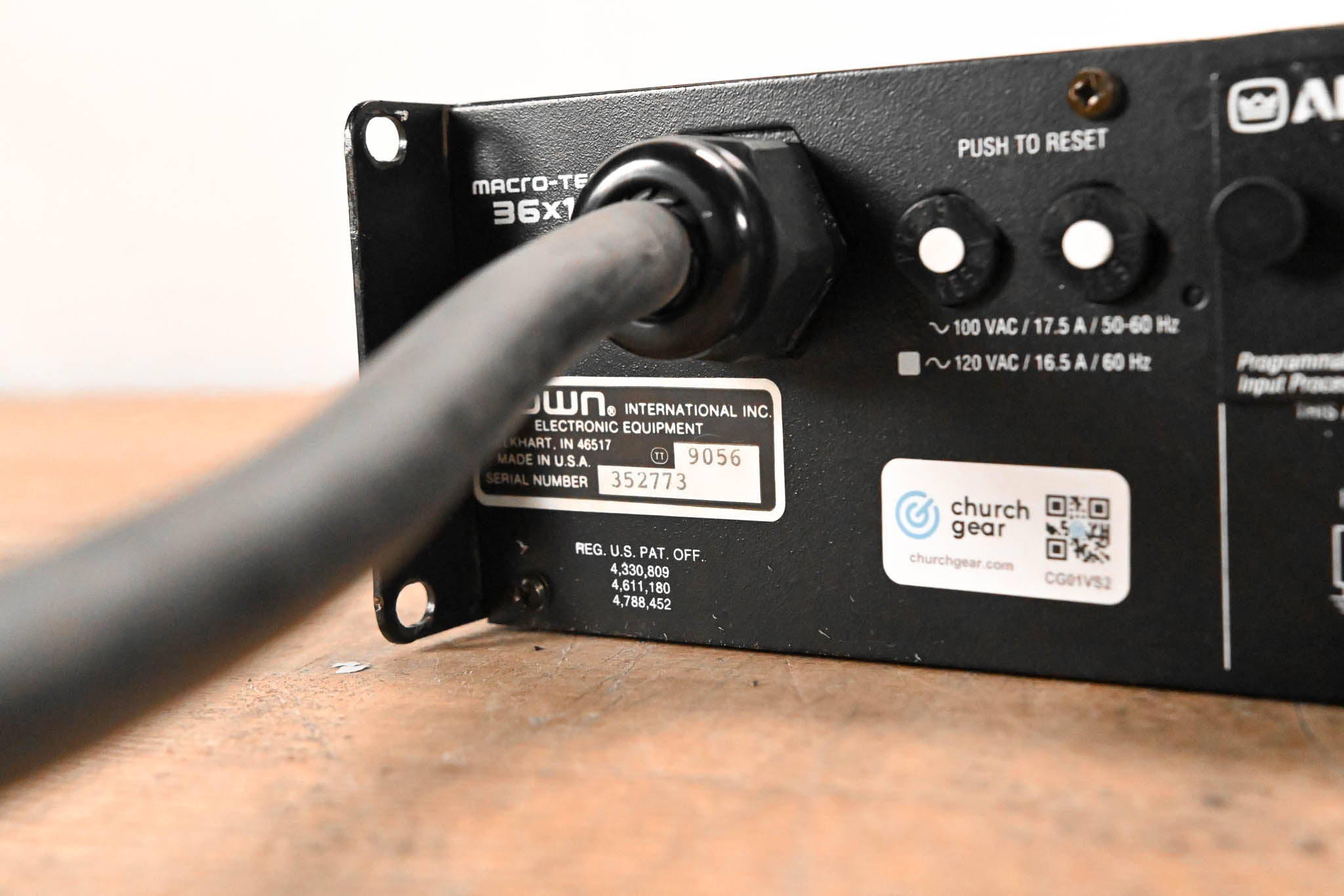 Crown Macro-Tech 36x12 2-Channel Power Amplifier