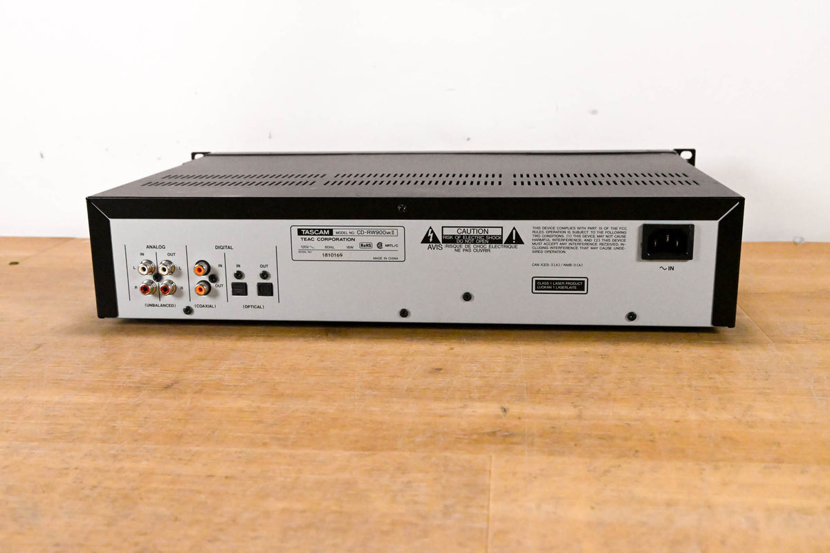 TASCAM CD-RW900 MKII Professional Rack-Mountable CD Recorder/Player