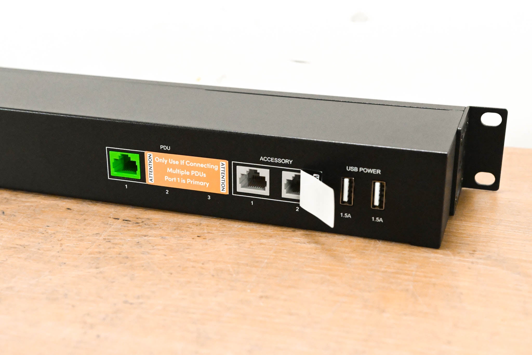 WattBox WB-800-FP Rack Mountable Faceplate Display