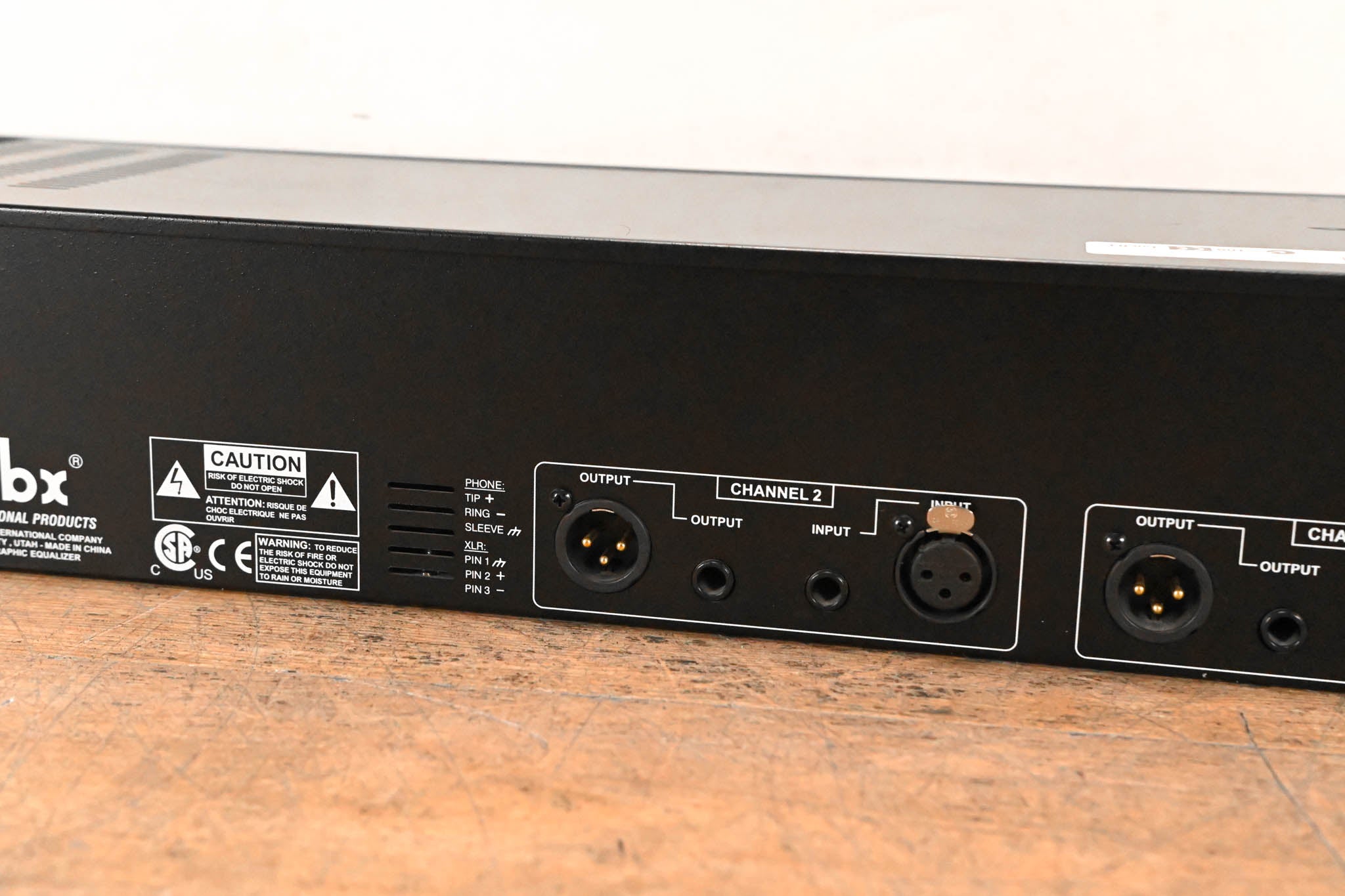 dbx 231 Dual-Channel 31-Band Graphic Equalizer