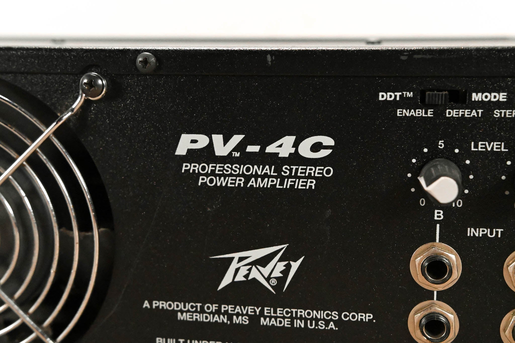 Peavey PV-4C 2-Channel Power Amplifier