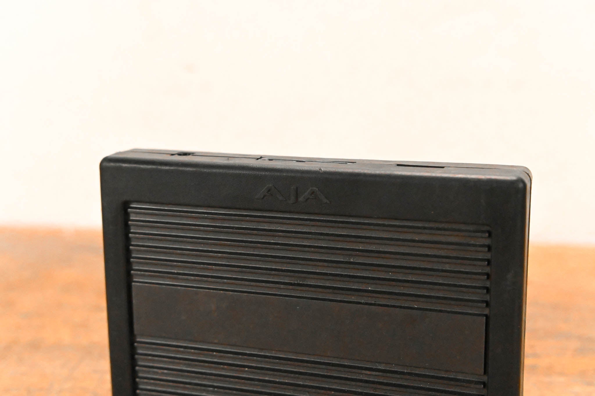 AJA KISTOR1TBUSB-R0 1TB KiStor Solid State Drive for Ki Pro