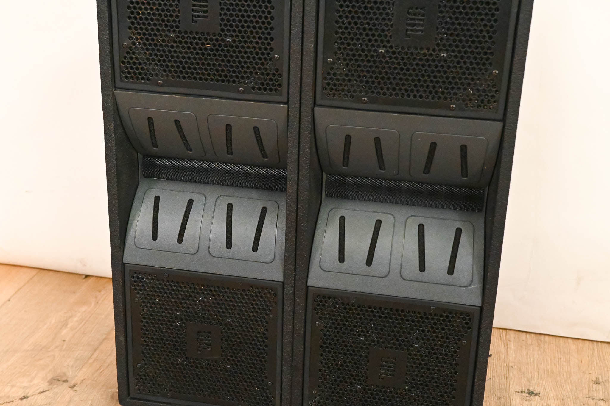 JBL VT4886 Dual 6.5" Passive Compact Line Array Loudspeakers (PAIR)